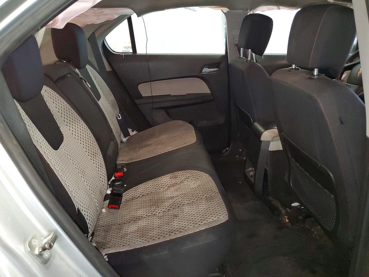 2010 CHEVROLET EQUINOX LS photo 31