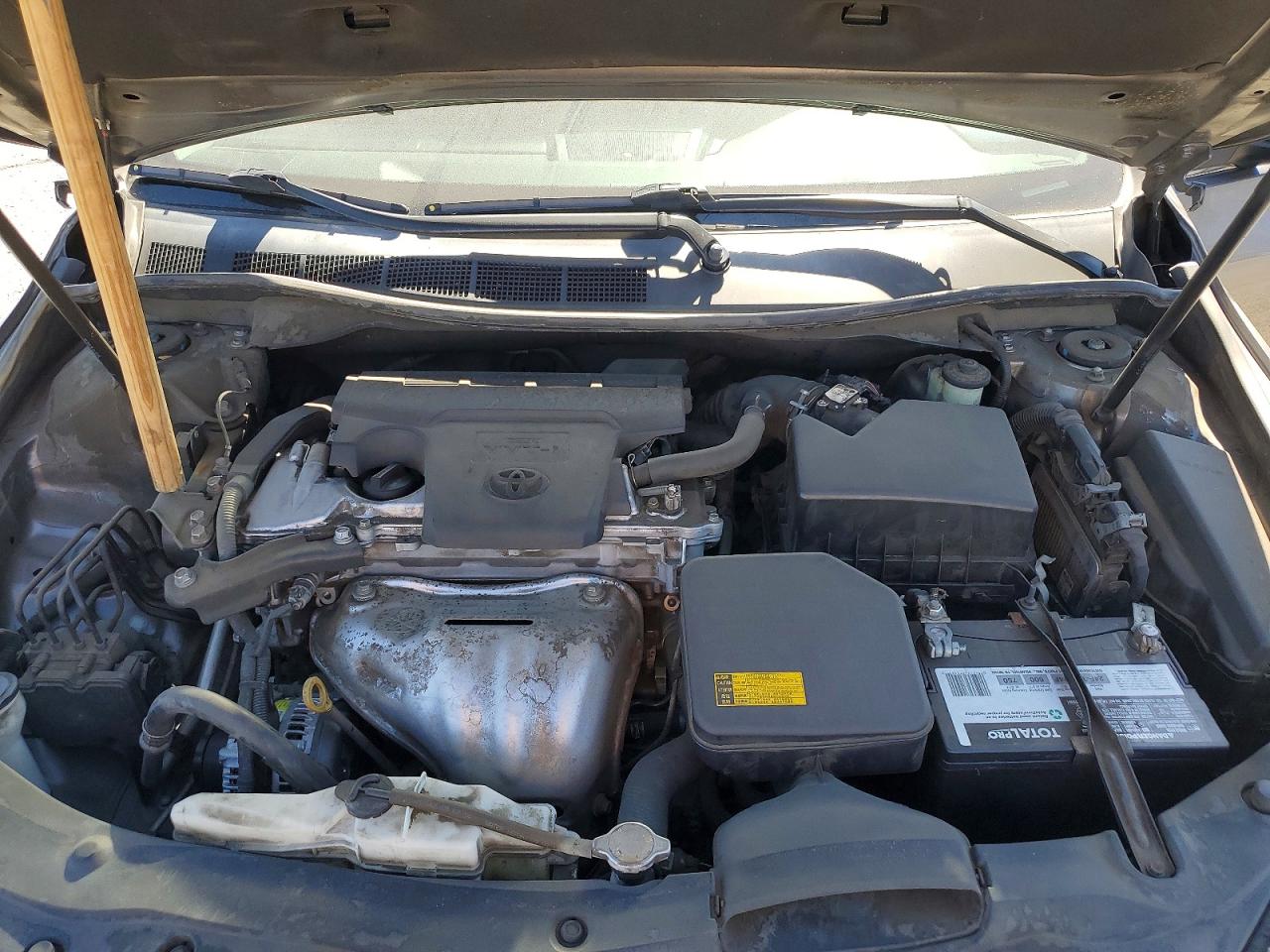 2015 TOYOTA CAMRY SE photo 11