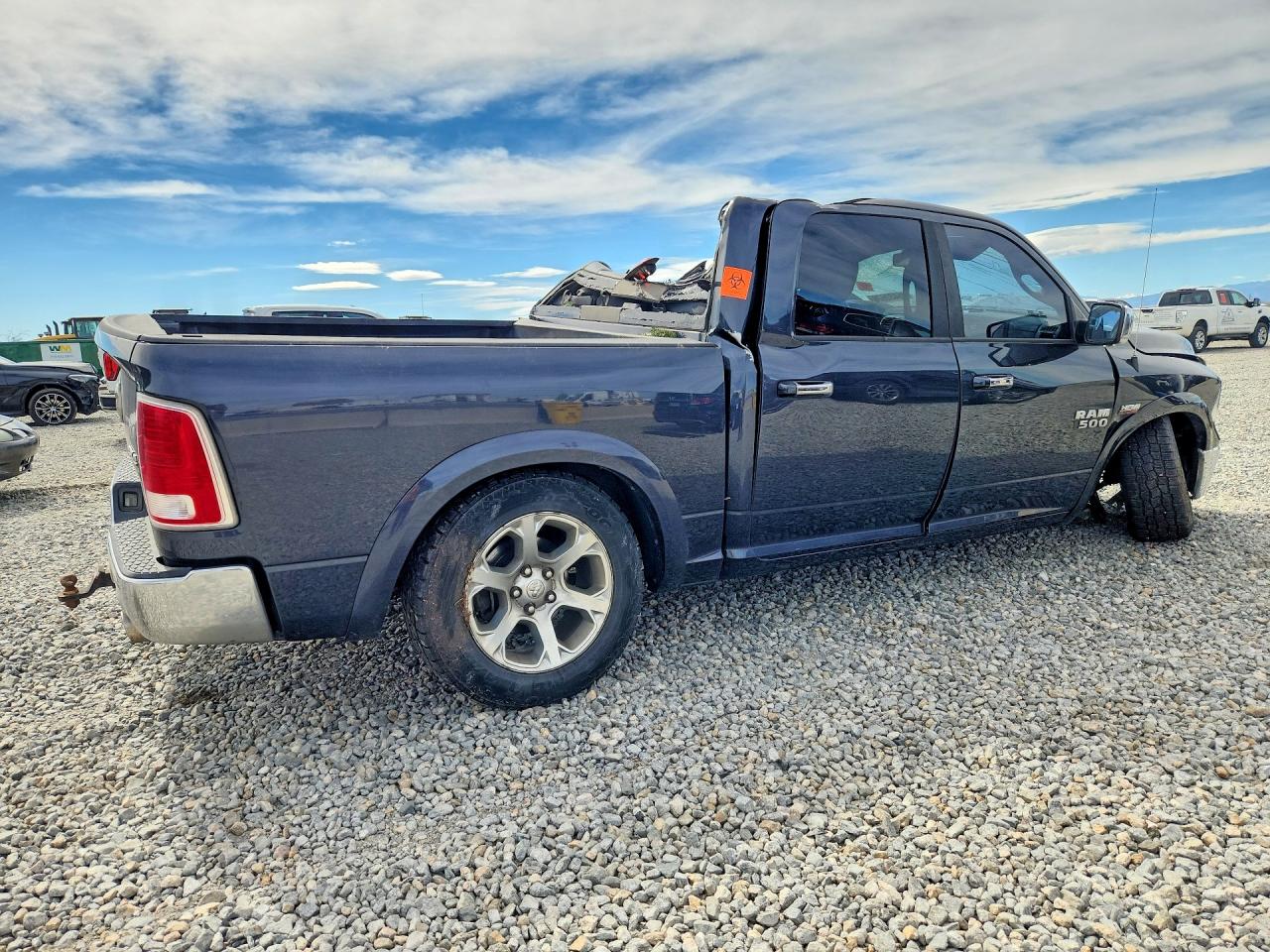 2015 RAM 1500 LARAMIE photo 3