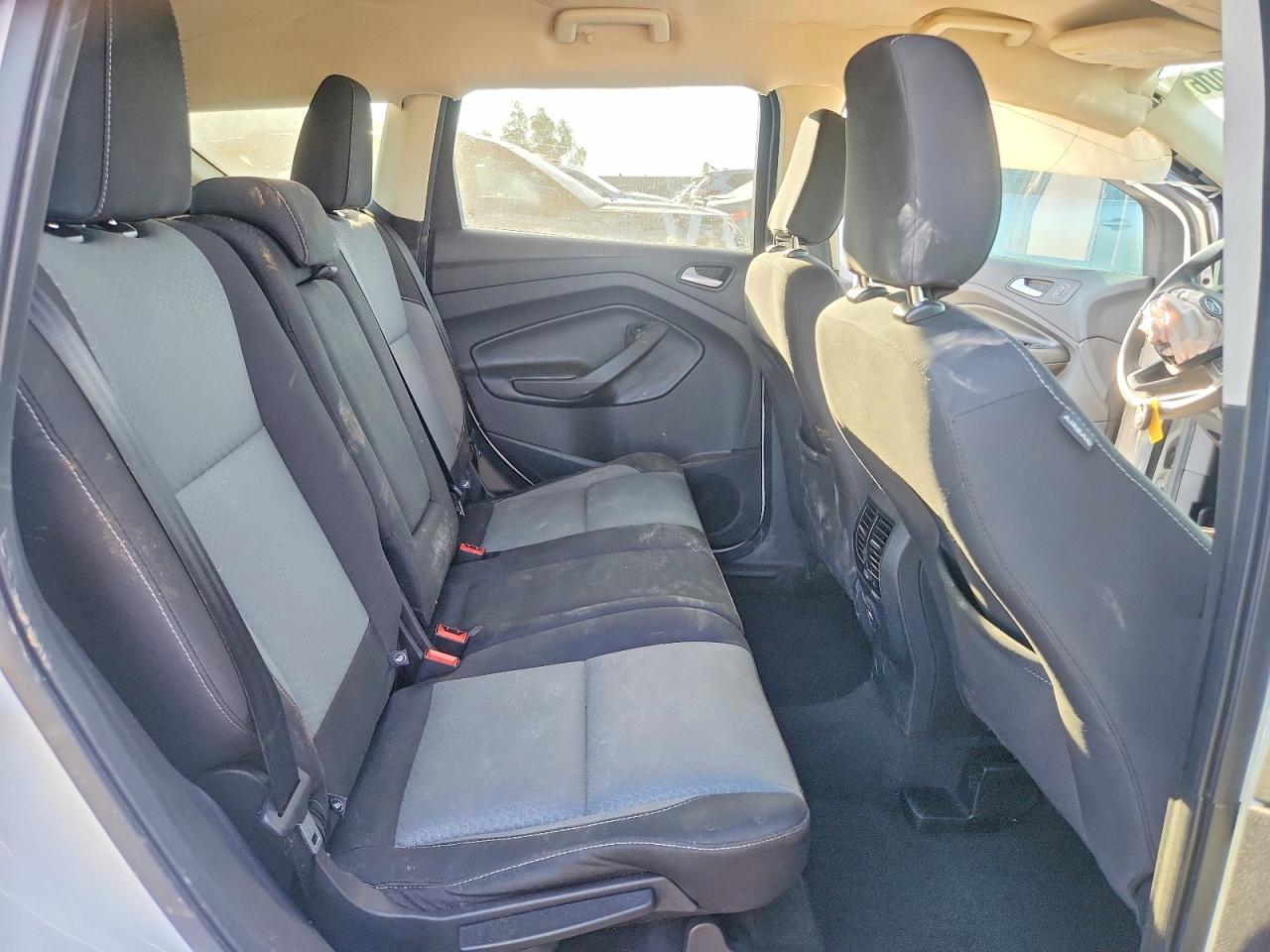 2018 FORD ESCAPE SE photo 10