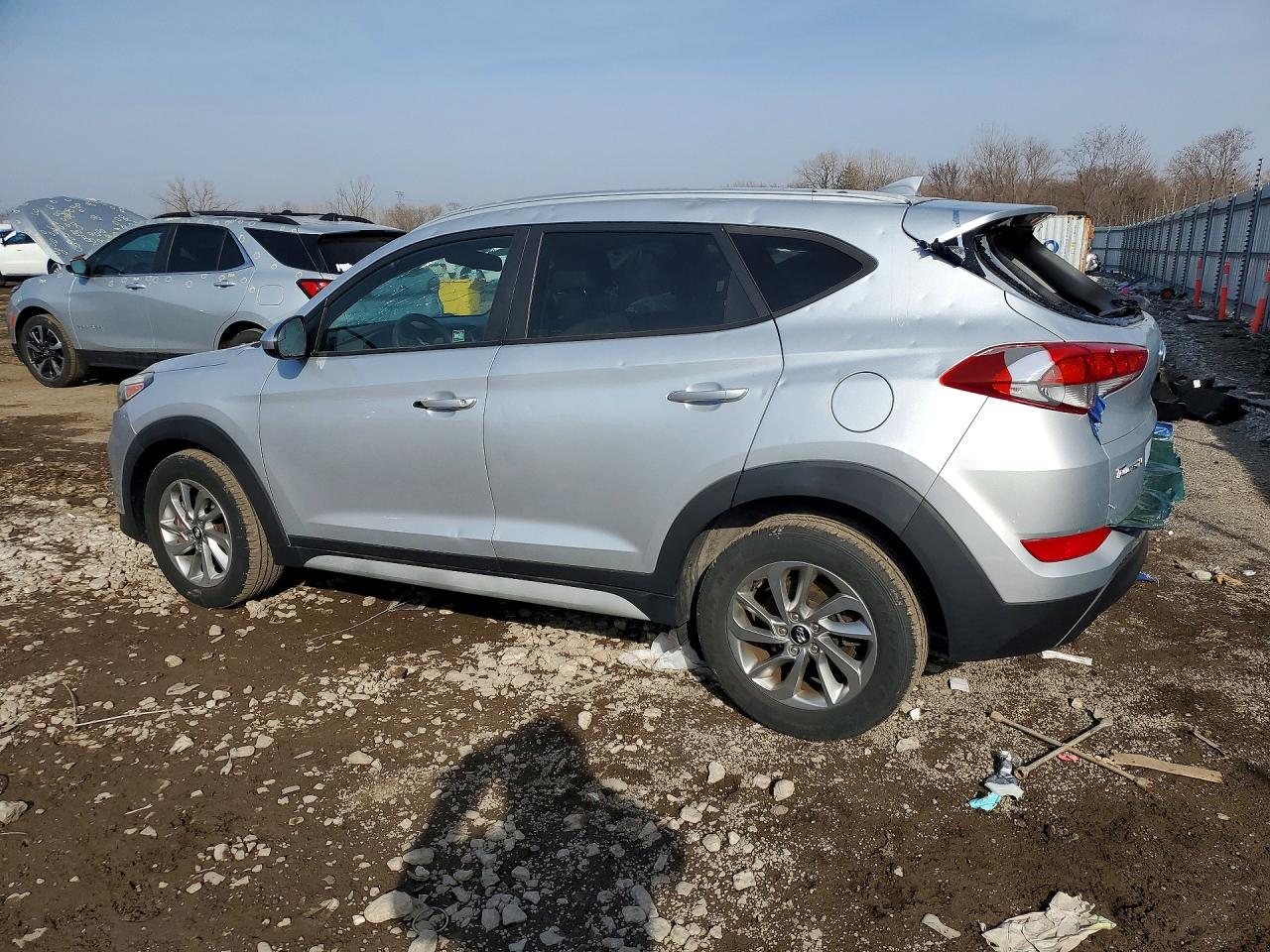 2018 HYUNDAI TUCSON SEL photo 2