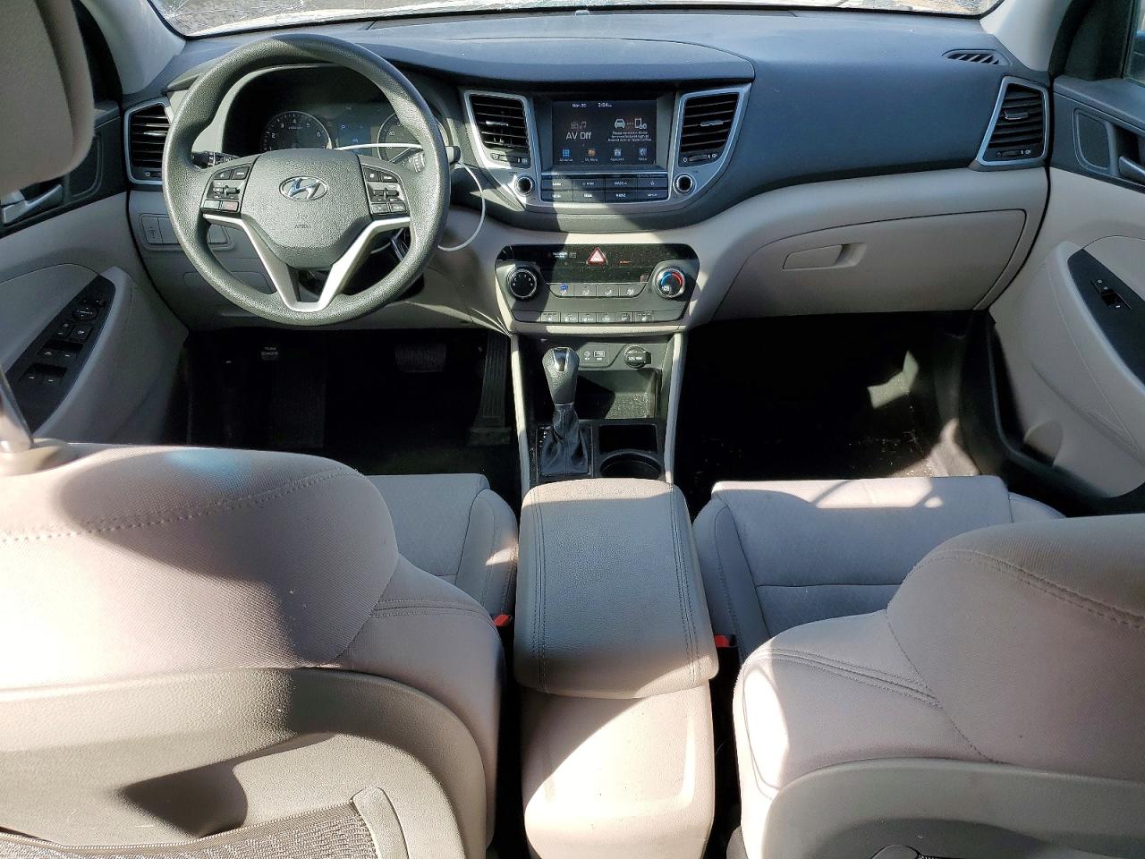 2018 HYUNDAI TUCSON SEL photo 8