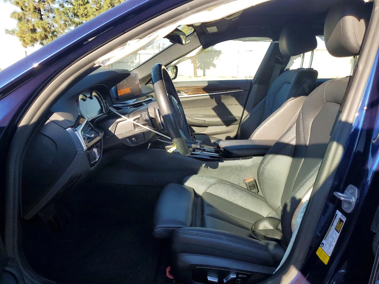 2019 BMW 530 I photo 13