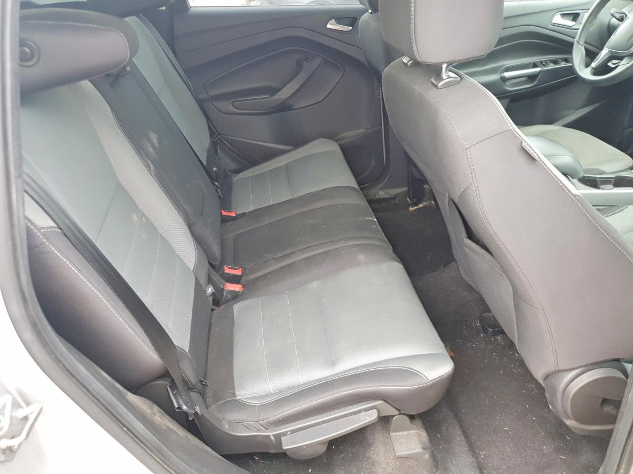 2016 FORD ESCAPE SE photo 21