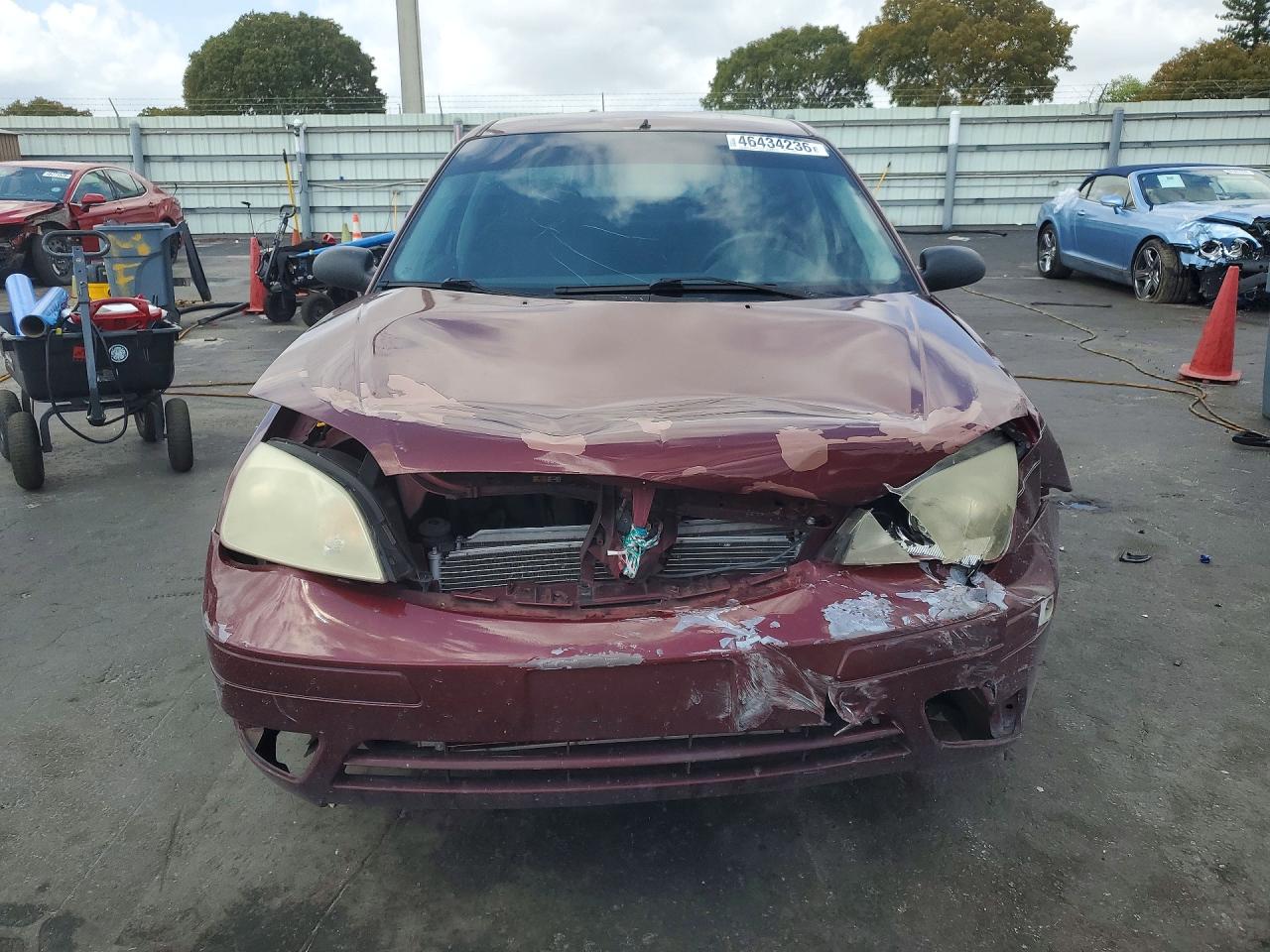 2007 FORD FOCUS ZX4 photo 9