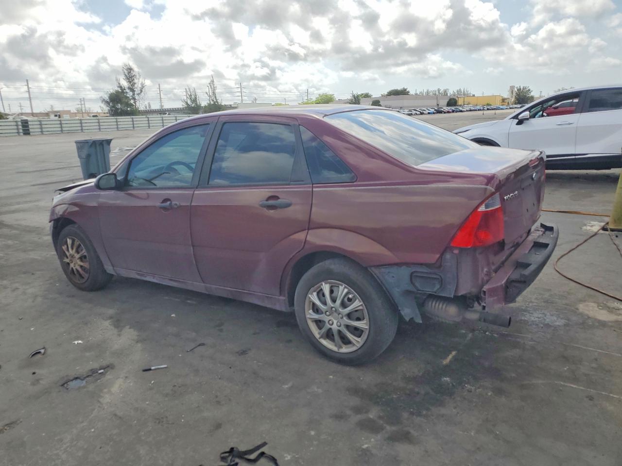 2007 FORD FOCUS ZX4 photo 3