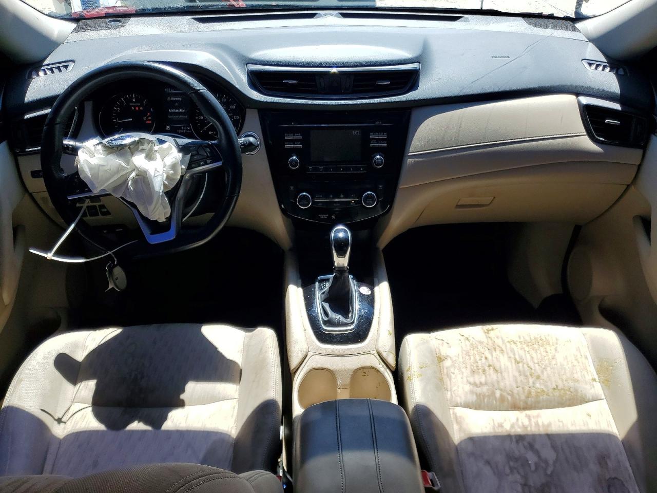 2017 NISSAN ROGUE SV photo 8