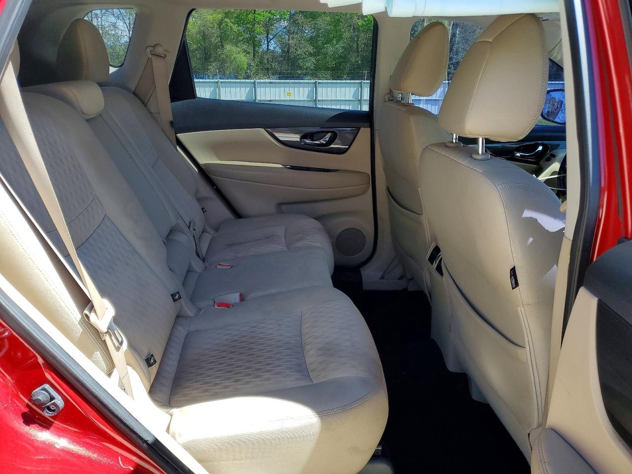 2017 NISSAN ROGUE SV photo 11