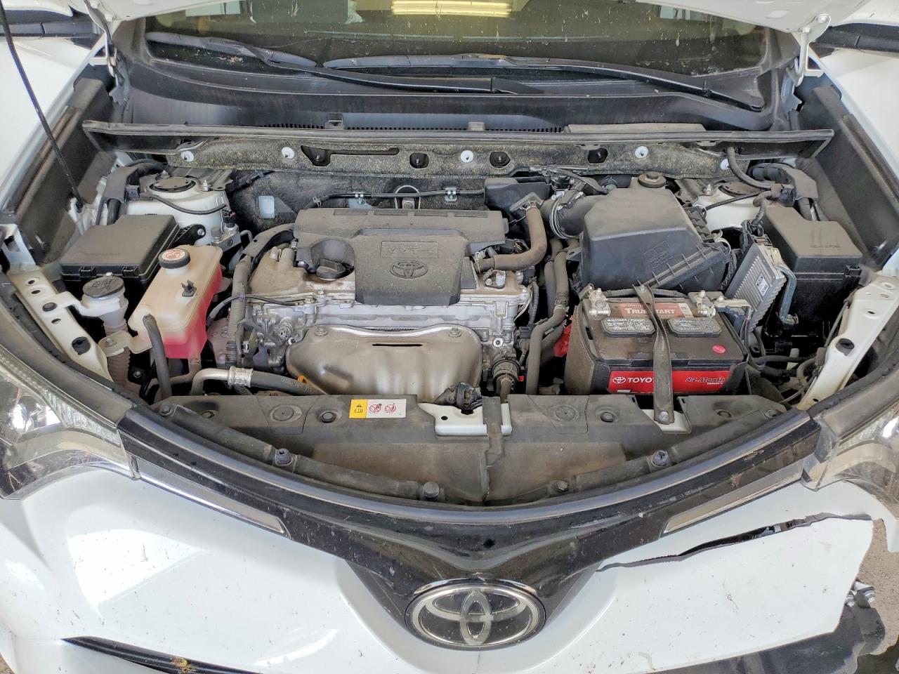 2018 TOYOTA RAV4 XLE photo 23