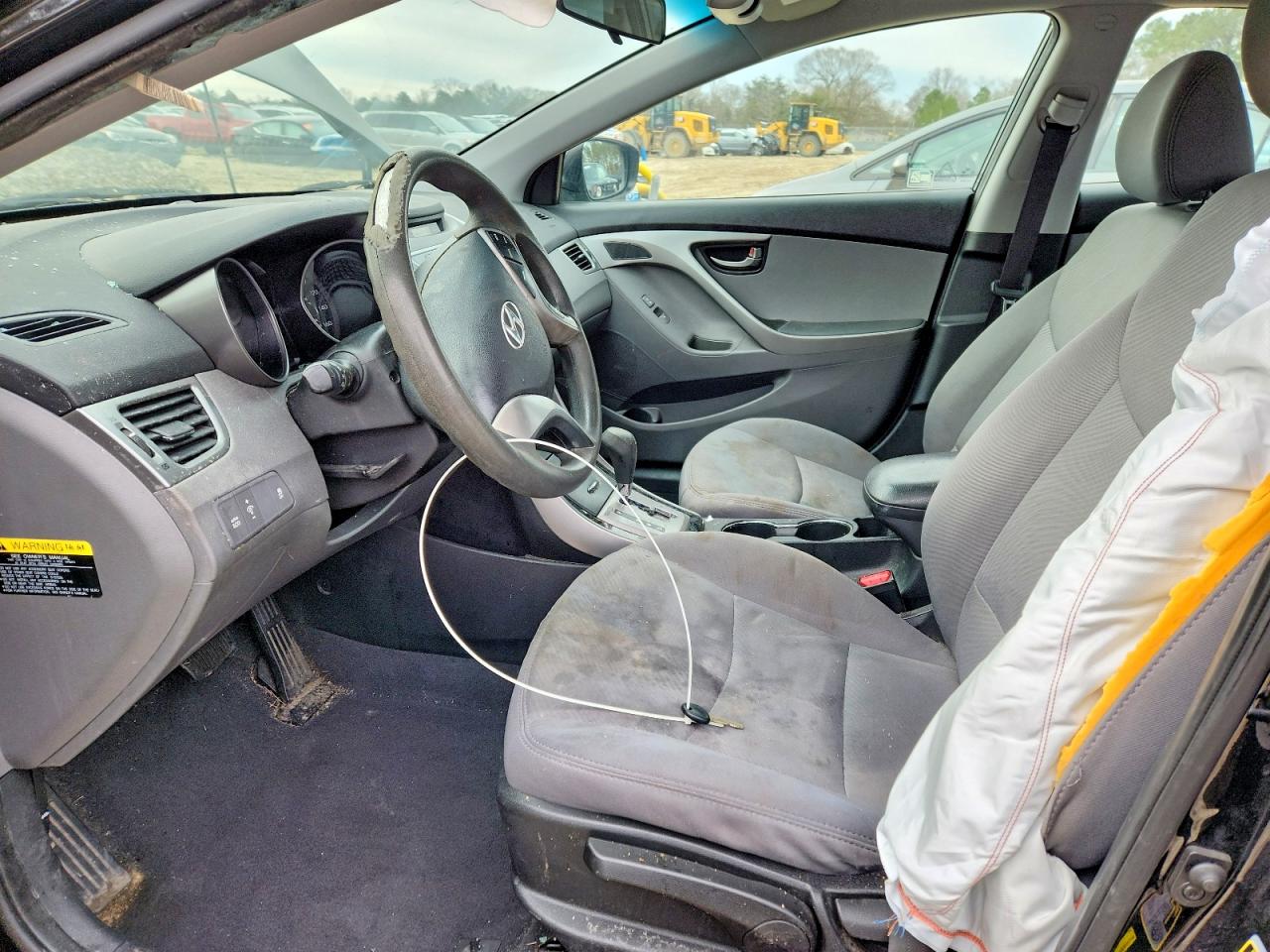 2013 HYUNDAI ELANTRA GLS photo 13