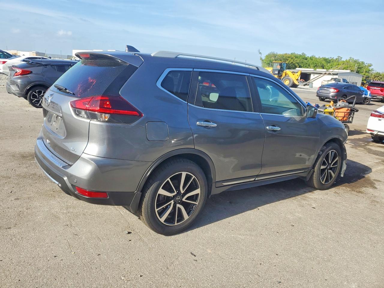 2019 NISSAN ROGUE SL photo 5