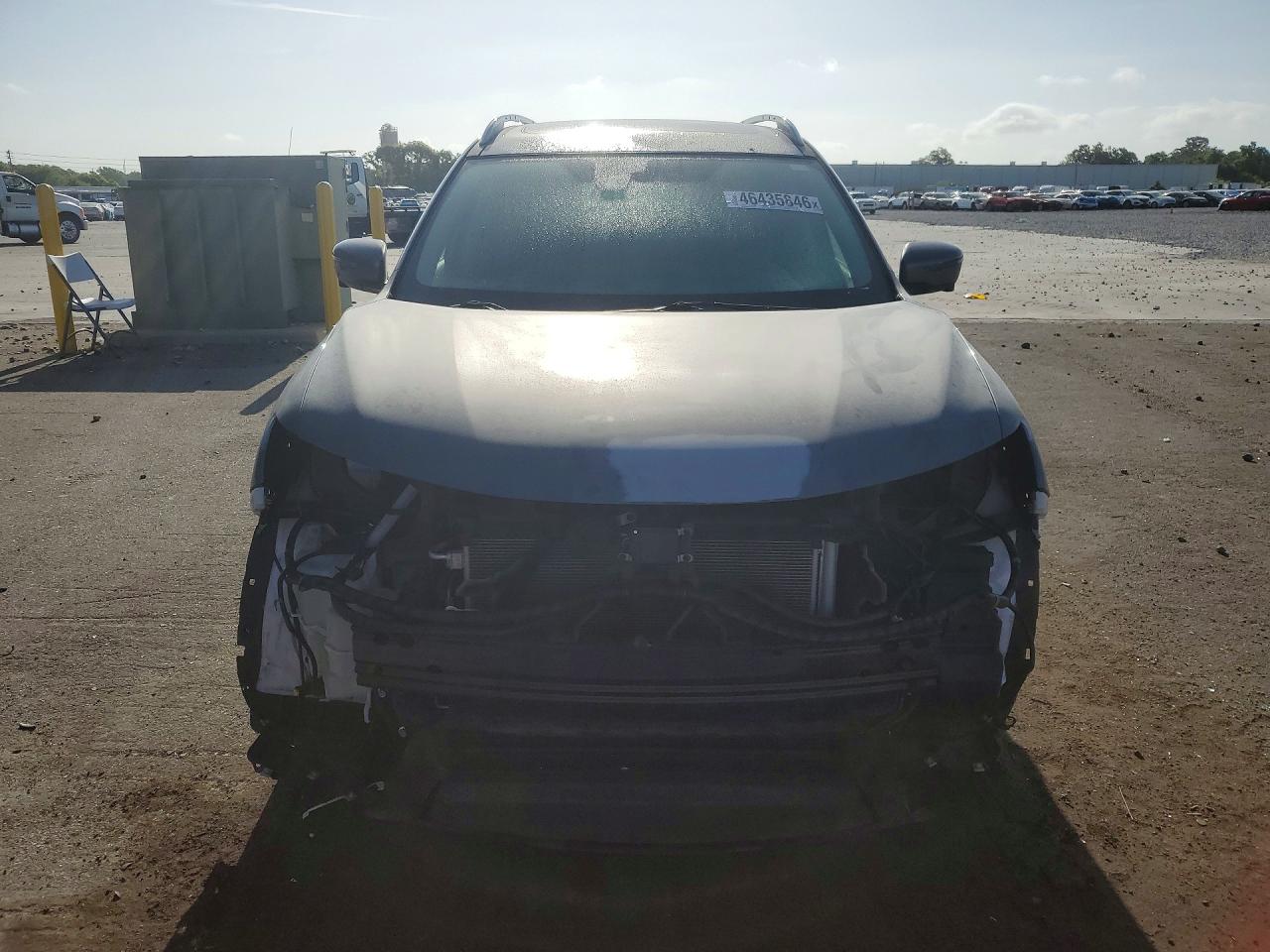 2019 NISSAN ROGUE SL photo 9
