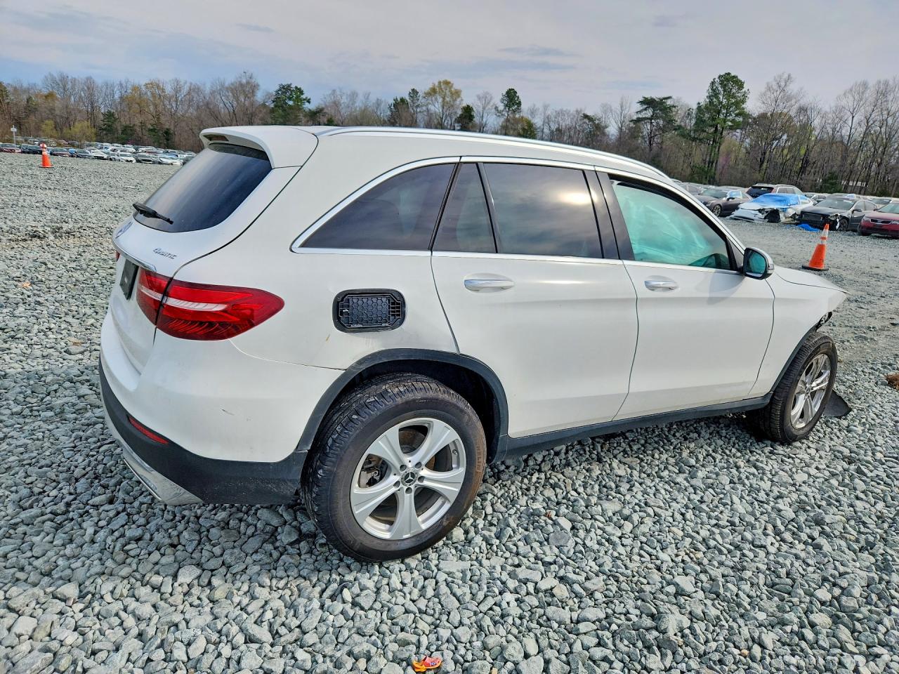 2018 MERCEDES-BENZ GLC 300 4MATIC photo 5