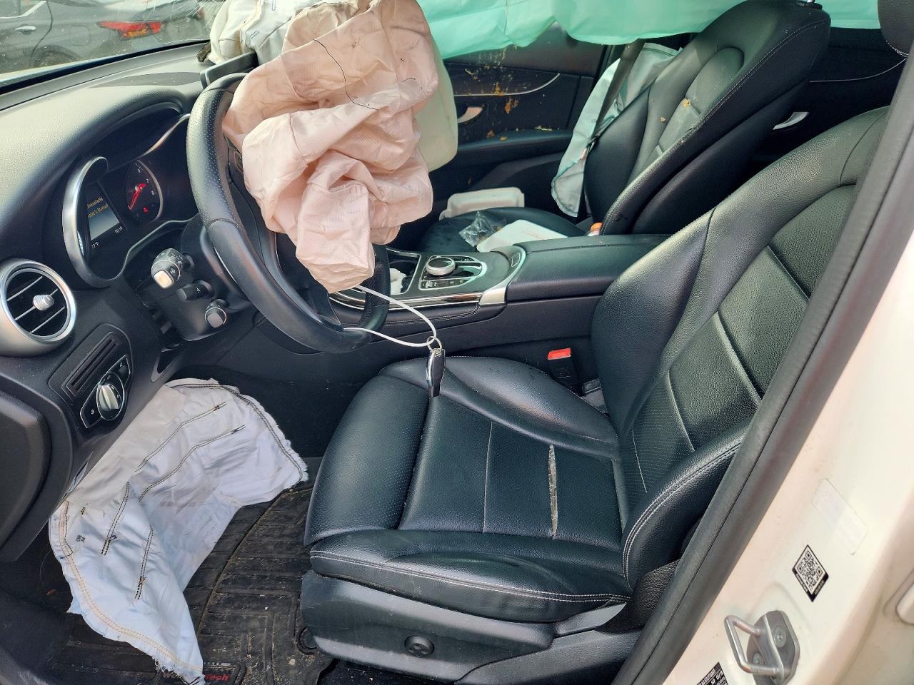 2018 MERCEDES-BENZ GLC 300 4MATIC photo 13