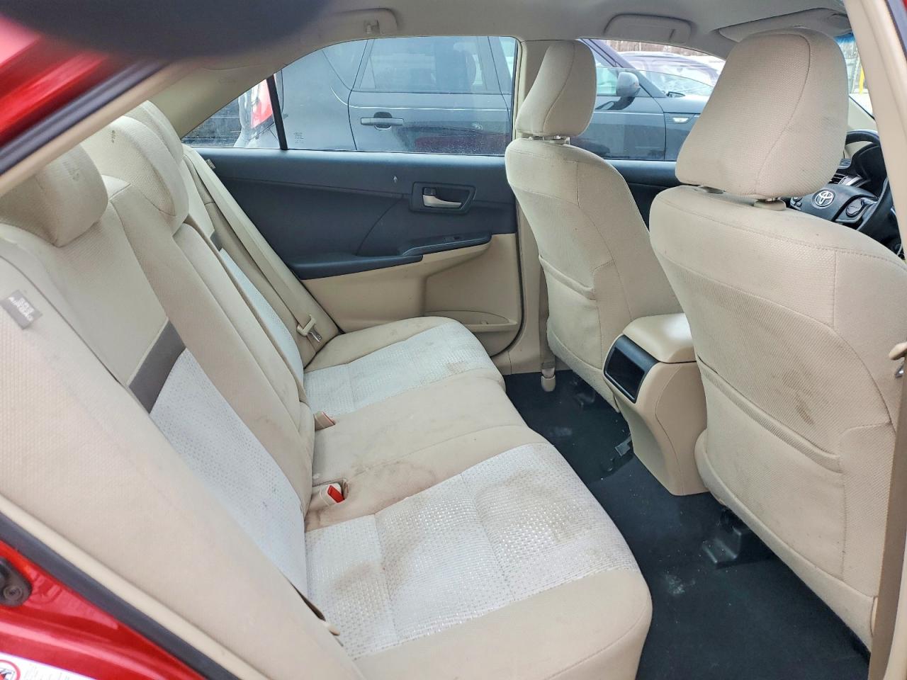 2012 TOYOTA CAMRY LE photo 19