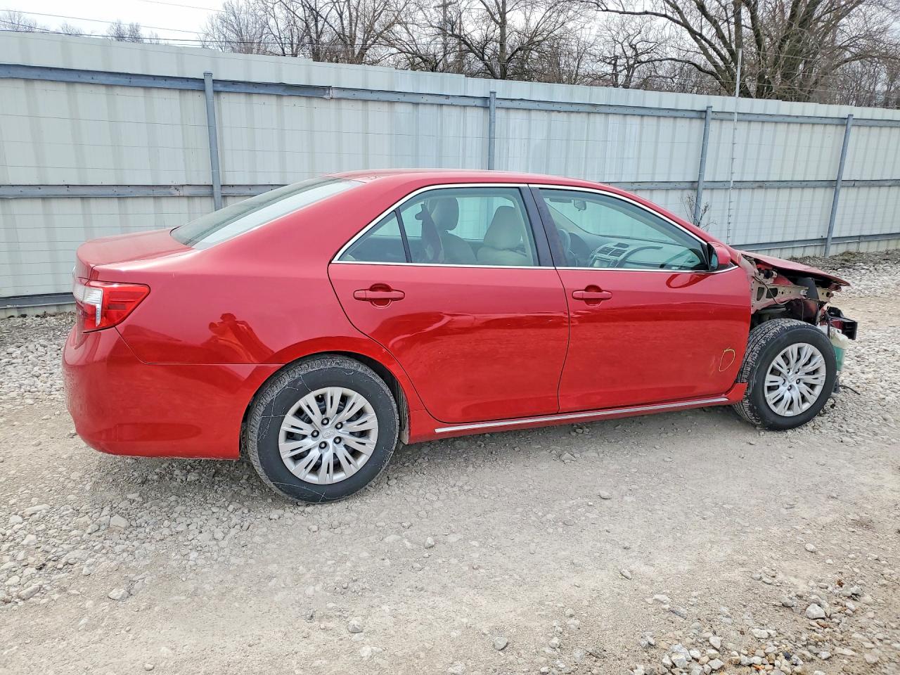 2012 TOYOTA CAMRY LE photo 5