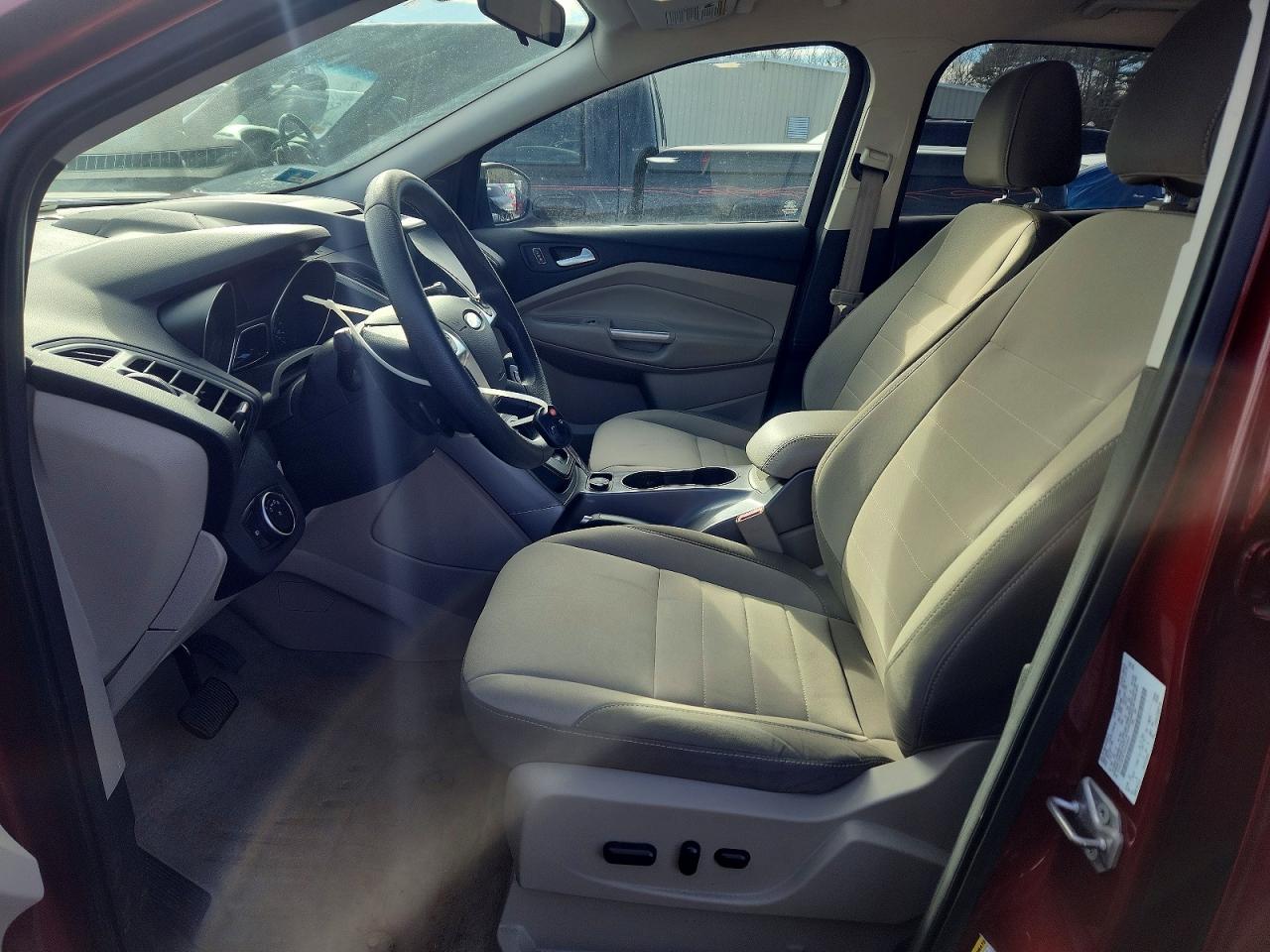 2016 FORD ESCAPE SE photo 7