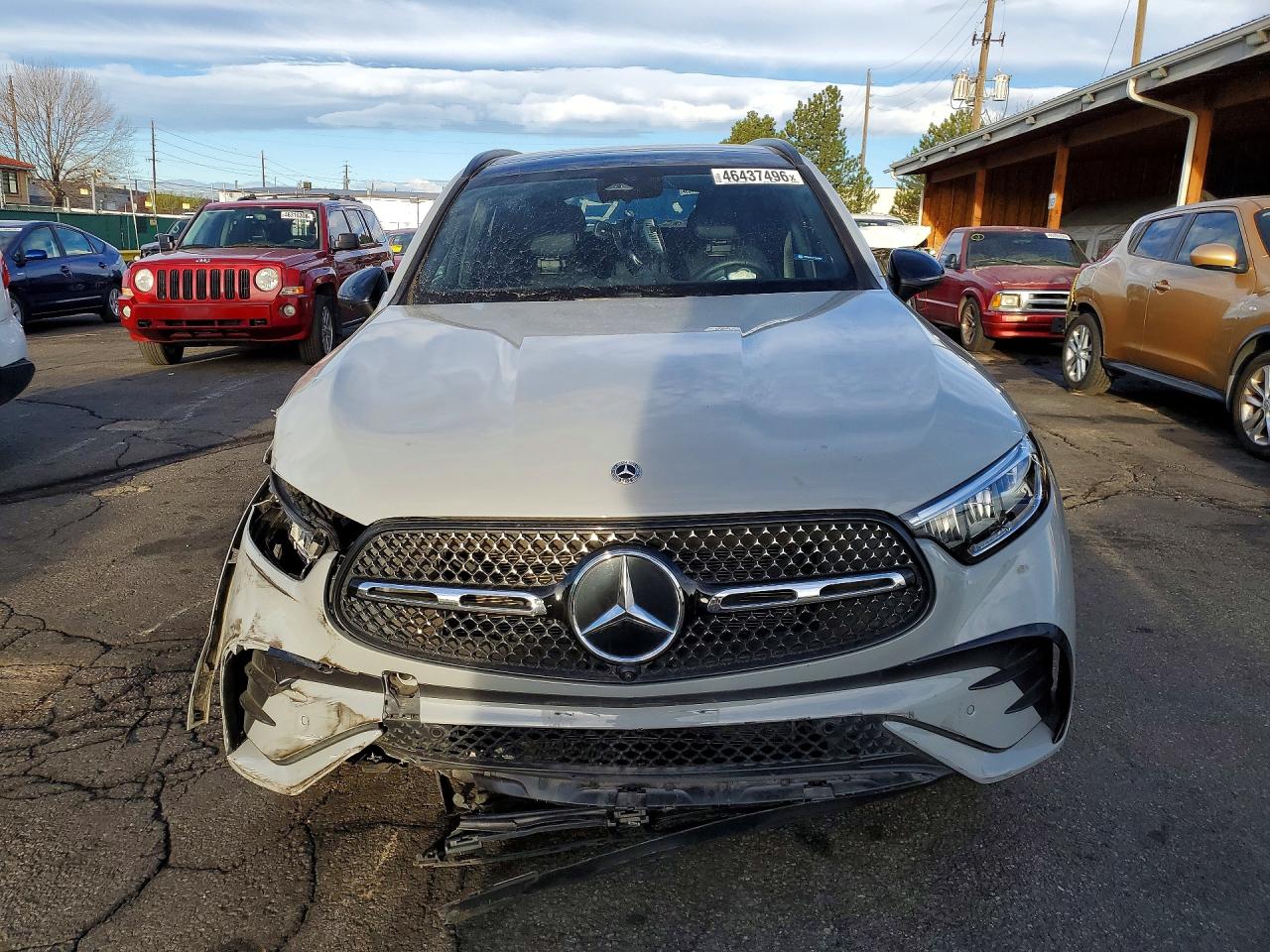 2025 MERCEDES-BENZ GLC 300 4MATIC photo 5