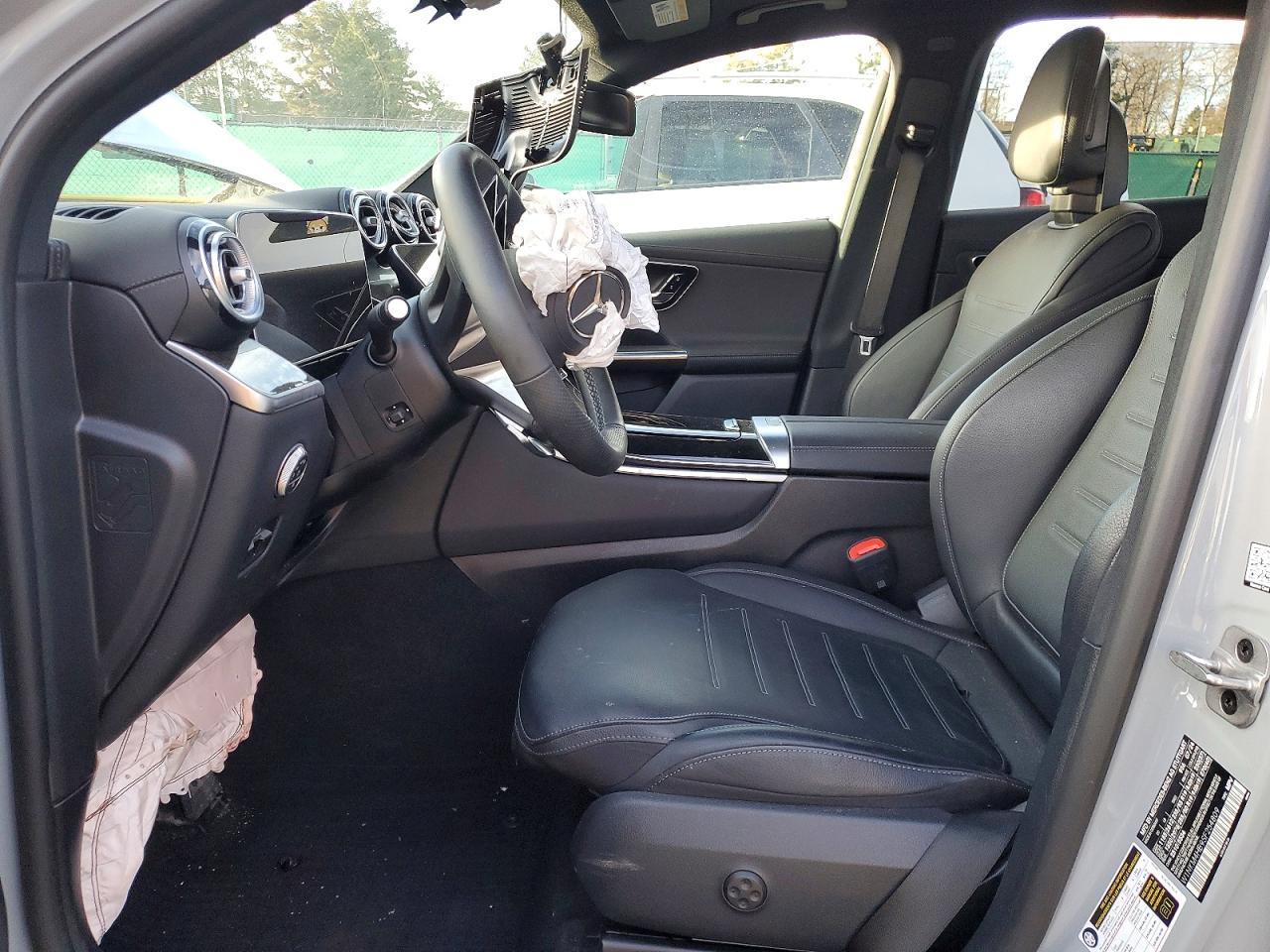 2025 MERCEDES-BENZ GLC 300 4MATIC photo 7
