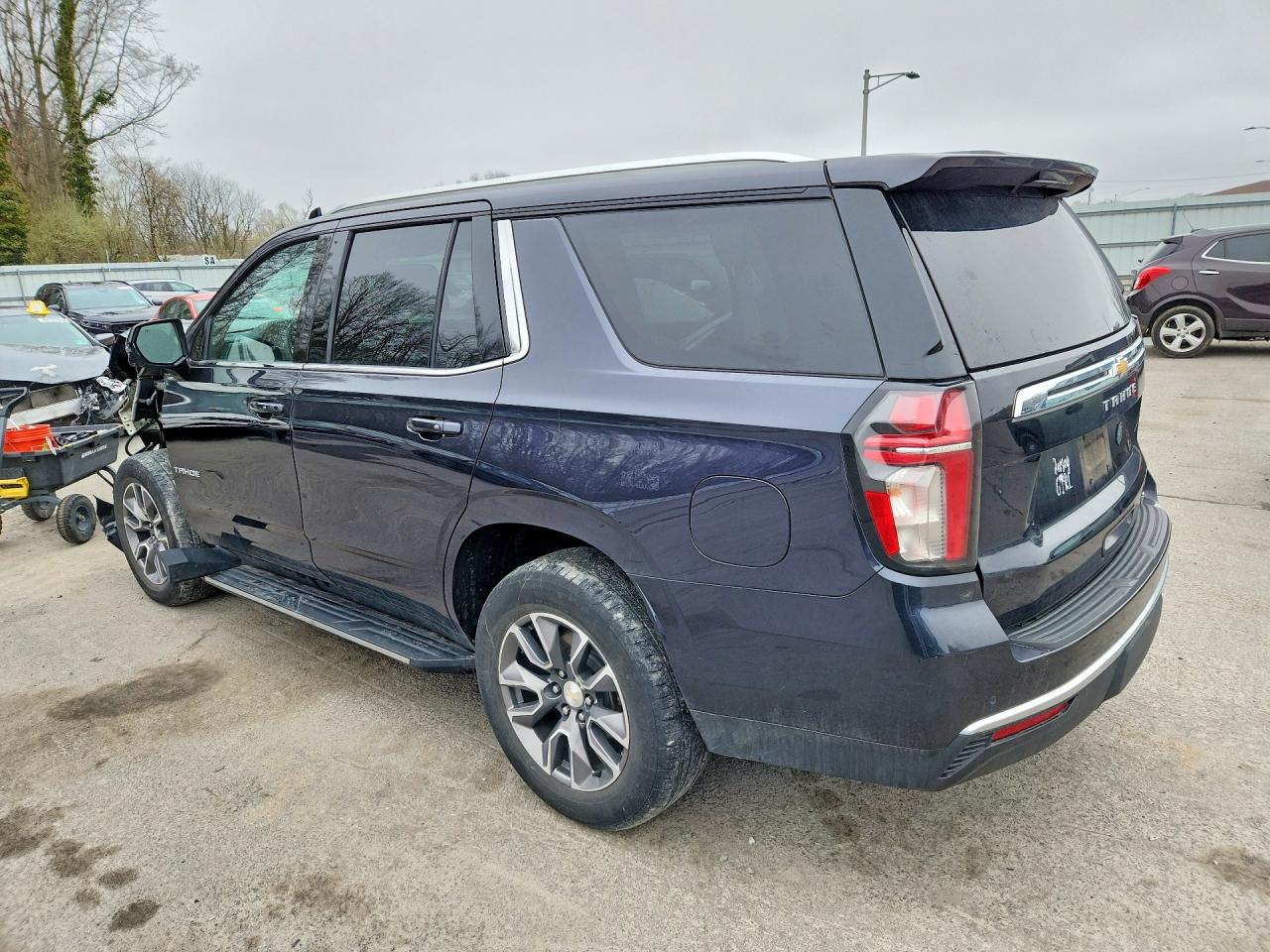 2022 CHEVROLET TAHOE K1500 LT photo 4