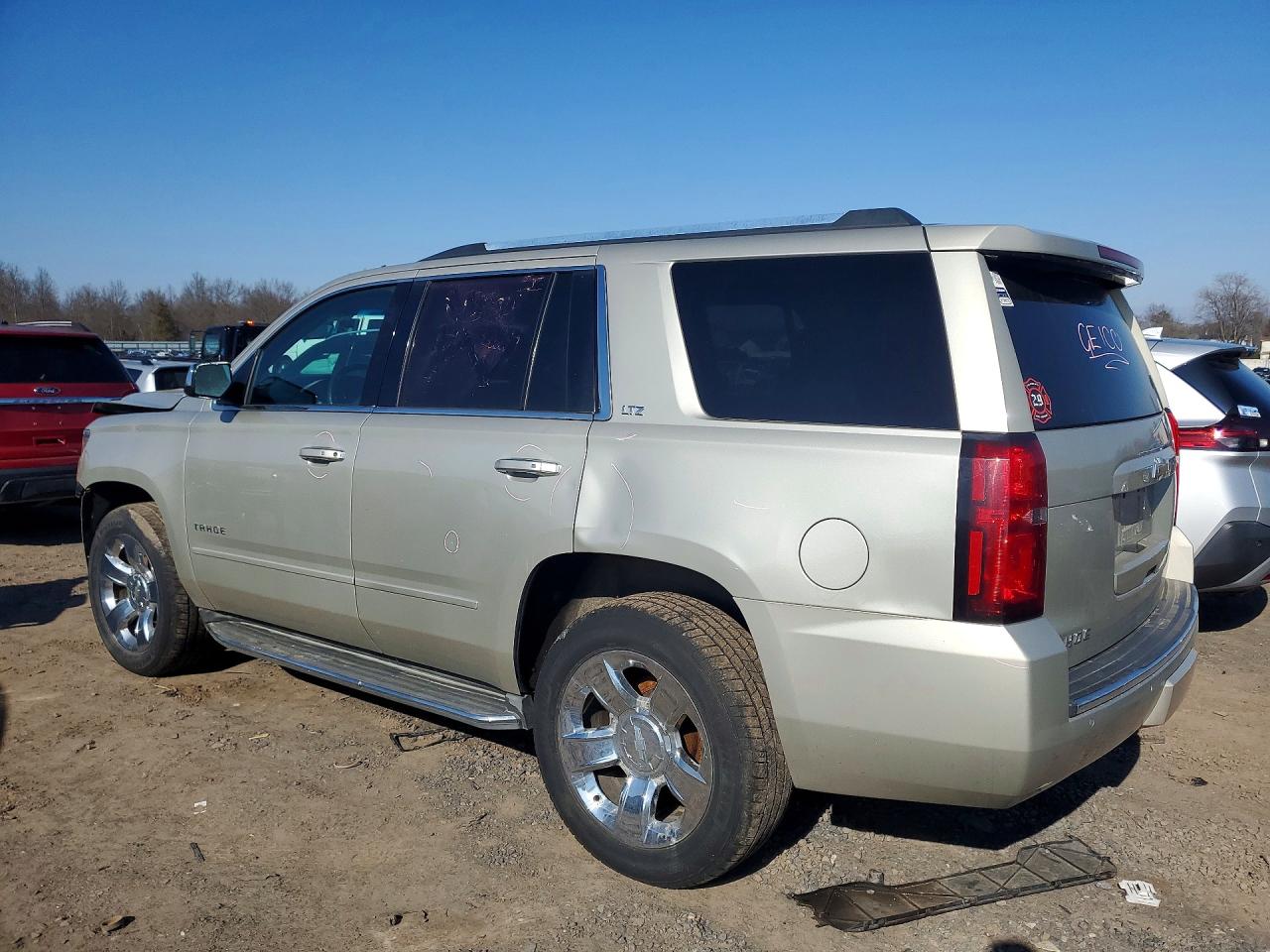 2015 CHEVROLET TAHOE K1500 LTZ photo 2