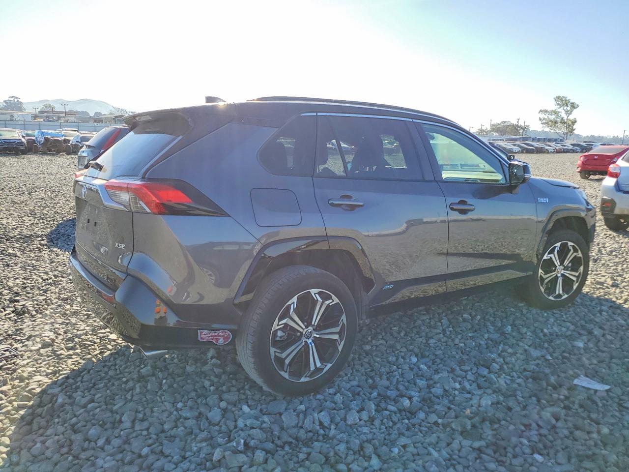 2023 TOYOTA RAV4 PRIME XSE photo 3