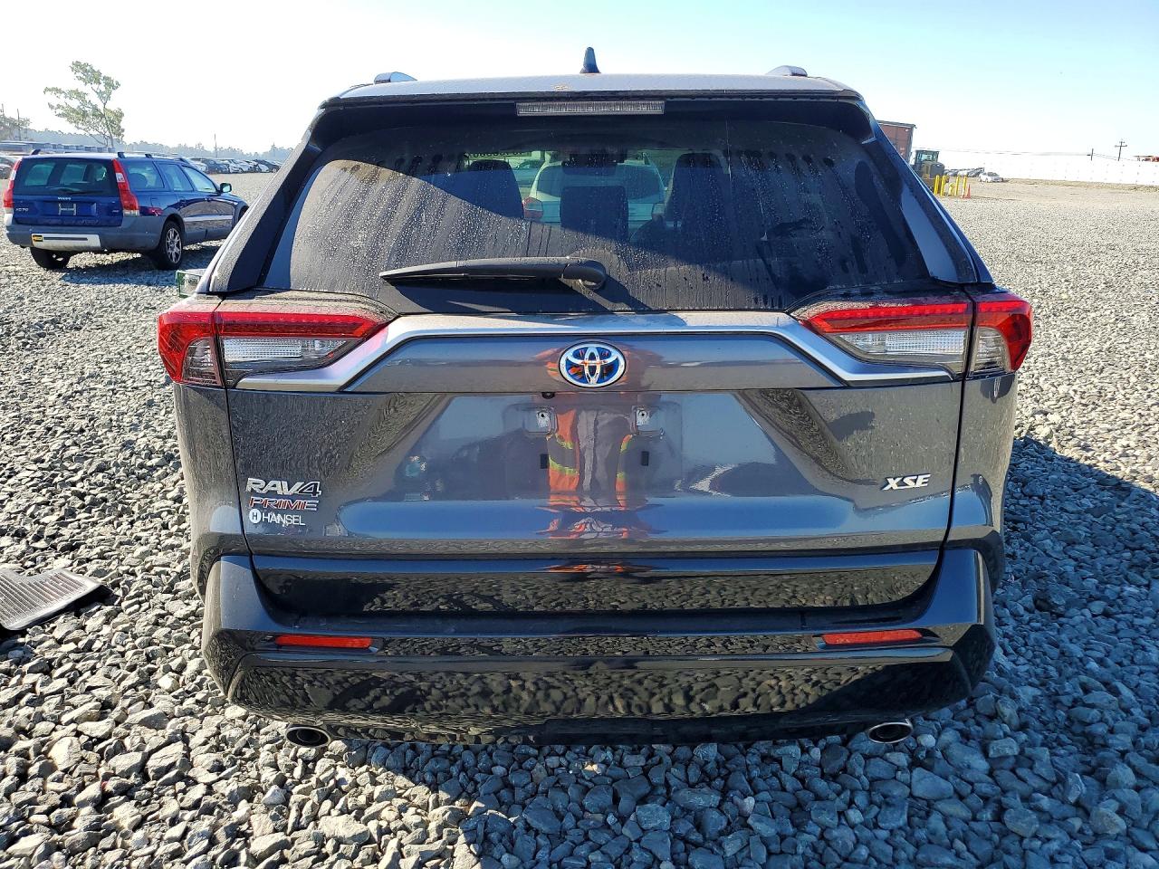2023 TOYOTA RAV4 PRIME XSE photo 6