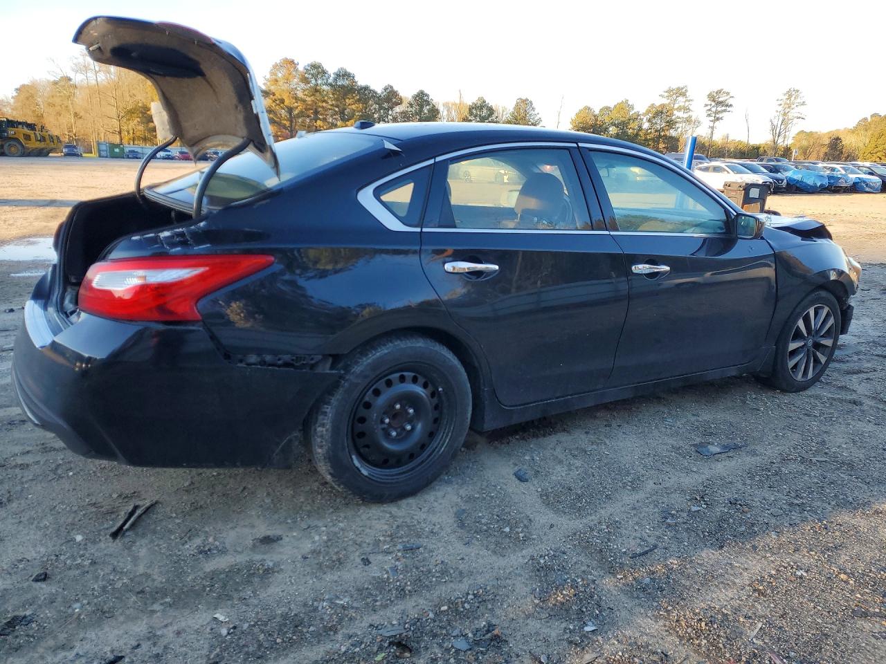 2016 NISSAN ALTIMA 2.5 SV photo 5