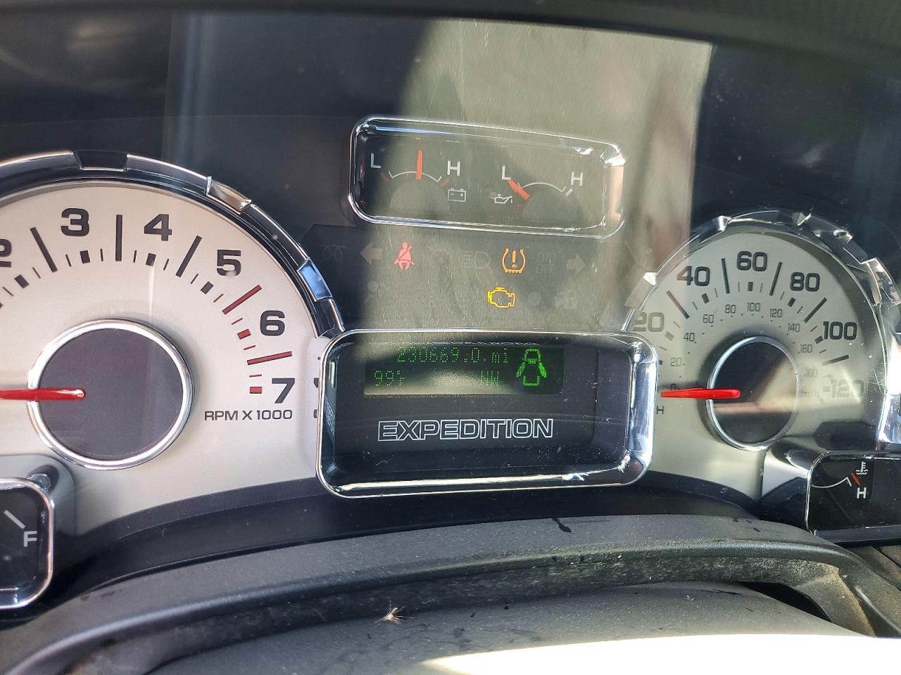 2008 FORD EXPEDITION photo 25