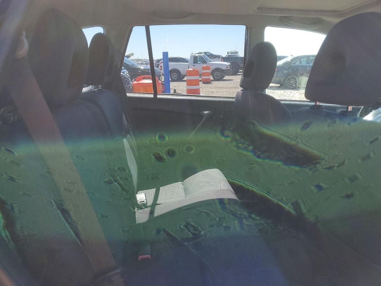 2005 TOYOTA RAV4 BASE photo 19