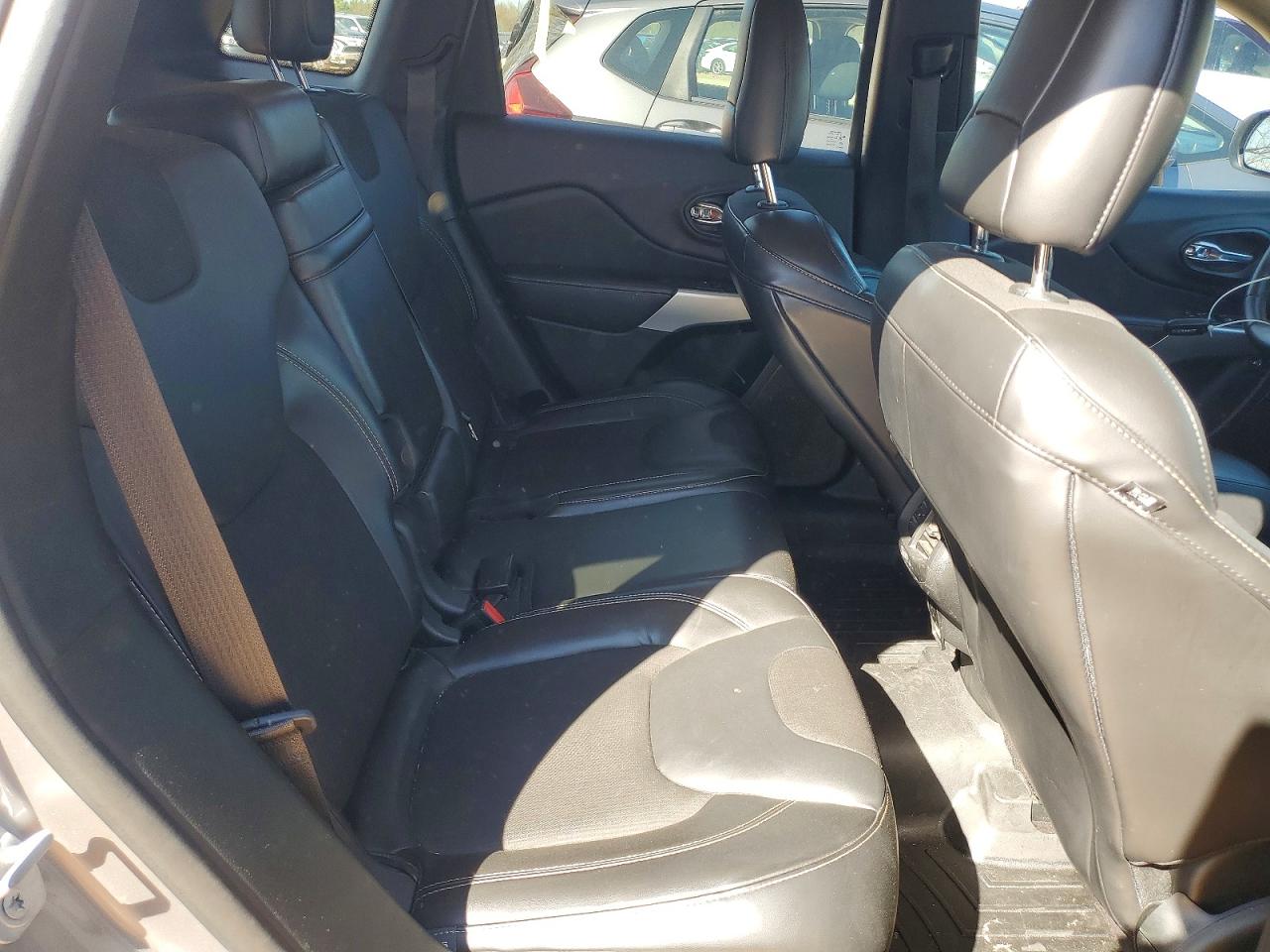 2018 JEEP CHEROKEE LATITUDE PLUS photo 31
