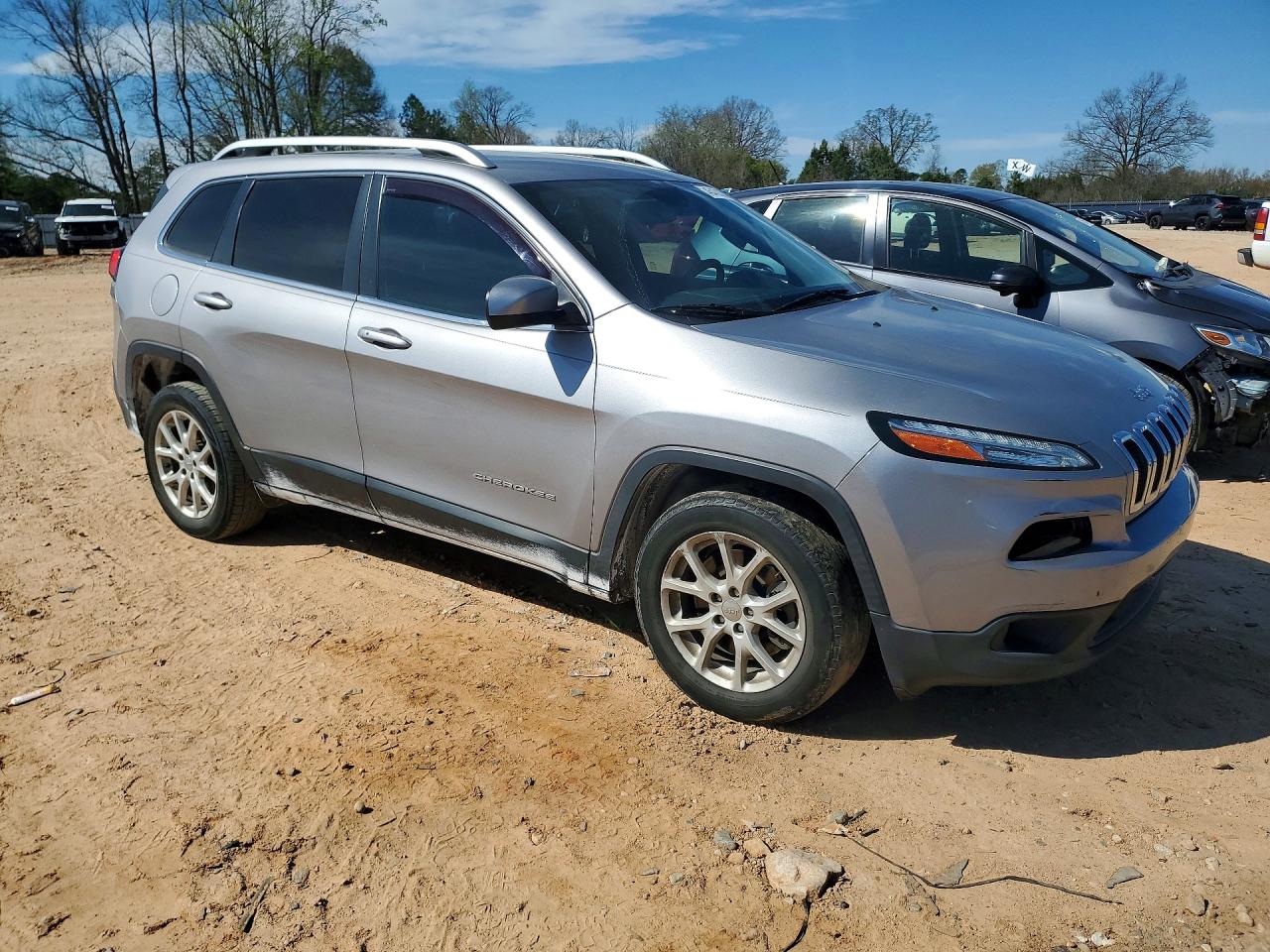 2018 JEEP CHEROKEE LATITUDE PLUS photo 10