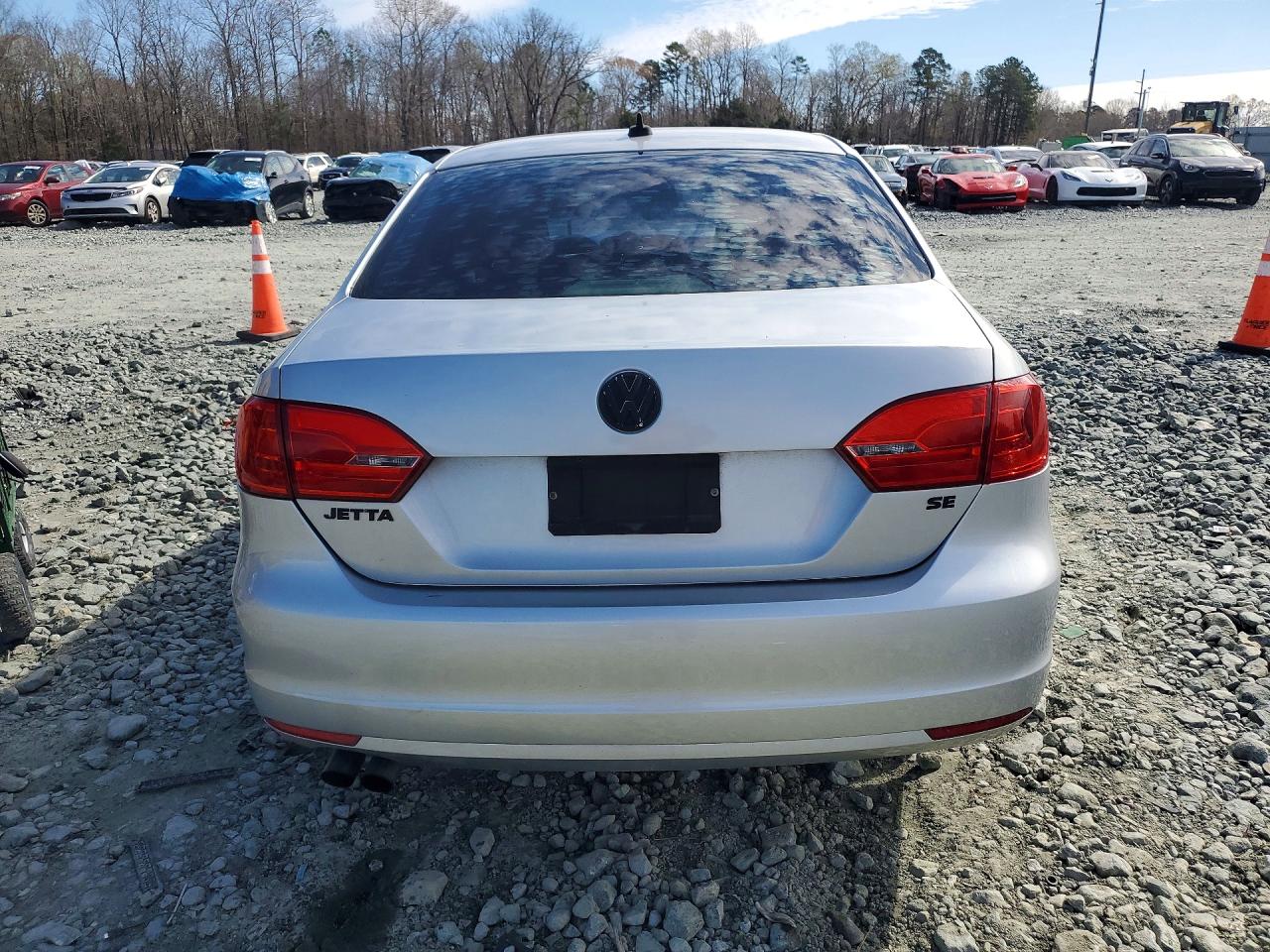2014 VOLKSWAGEN JETTA SE photo 6