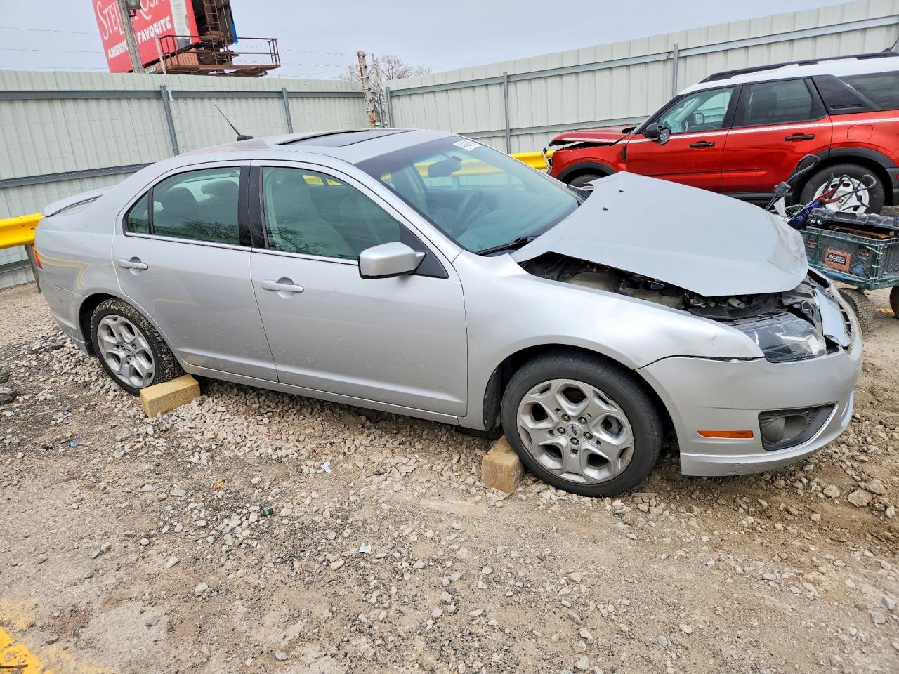 2010 FORD FUSION SE photo 4