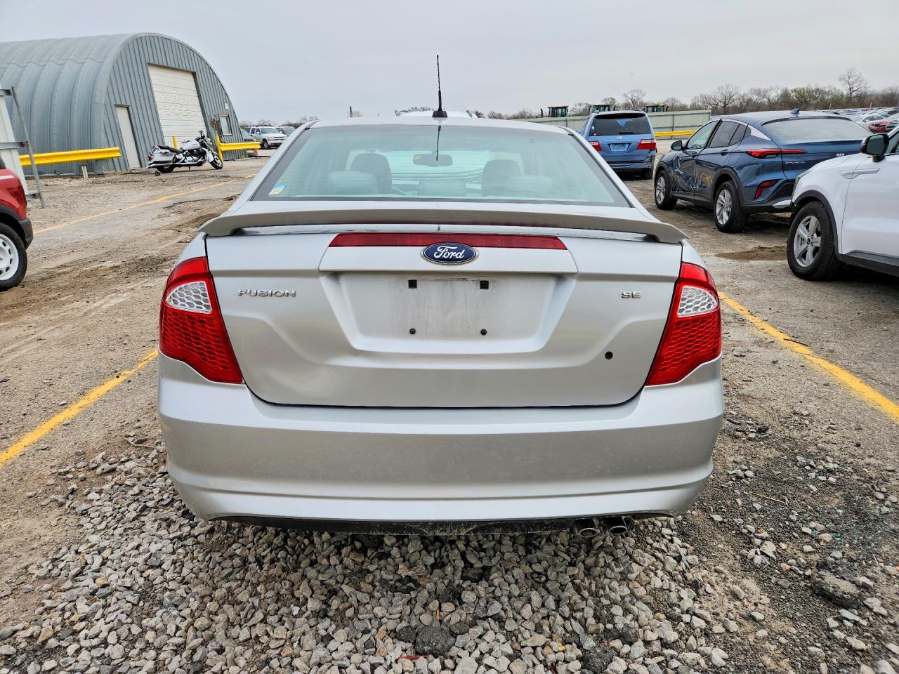 2010 FORD FUSION SE photo 6