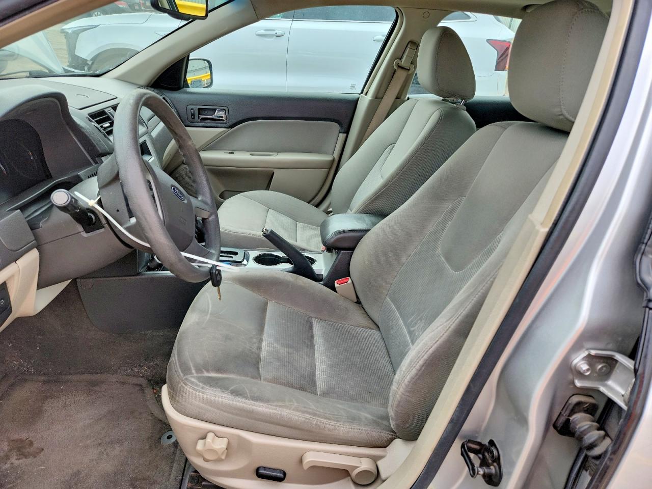 2010 FORD FUSION SE photo 7