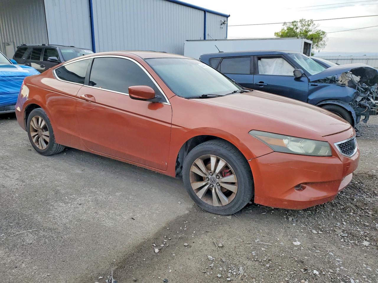 2009 HONDA ACCORD LX photo 4