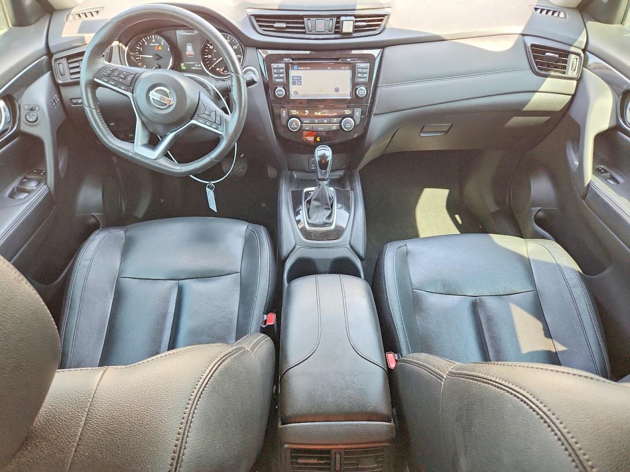 2017 NISSAN ROGUE SL photo 22