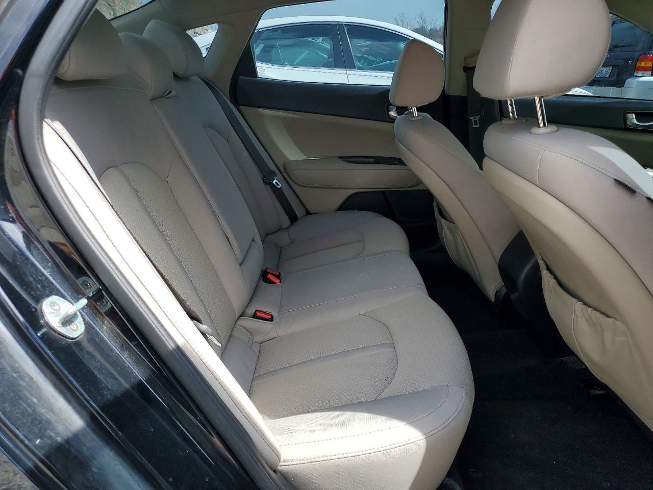 2018 KIA OPTIMA LX photo 10