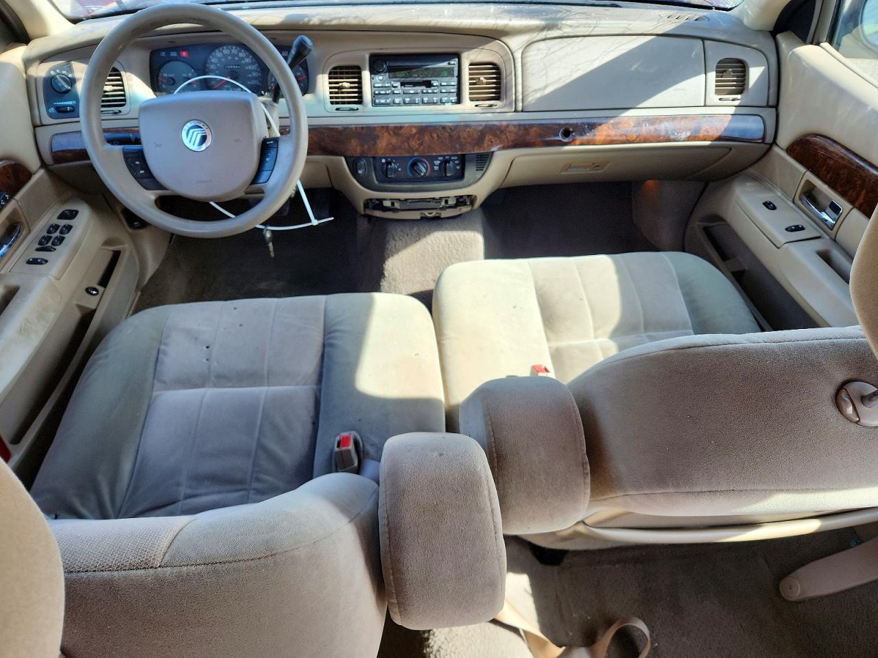 2005 MERCURY GRAND MARQUIS GS photo 8