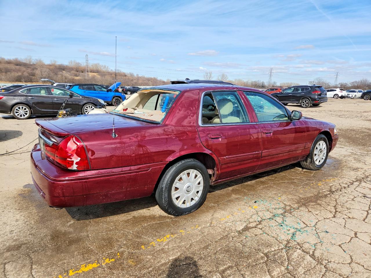 2005 MERCURY GRAND MARQUIS GS photo 3