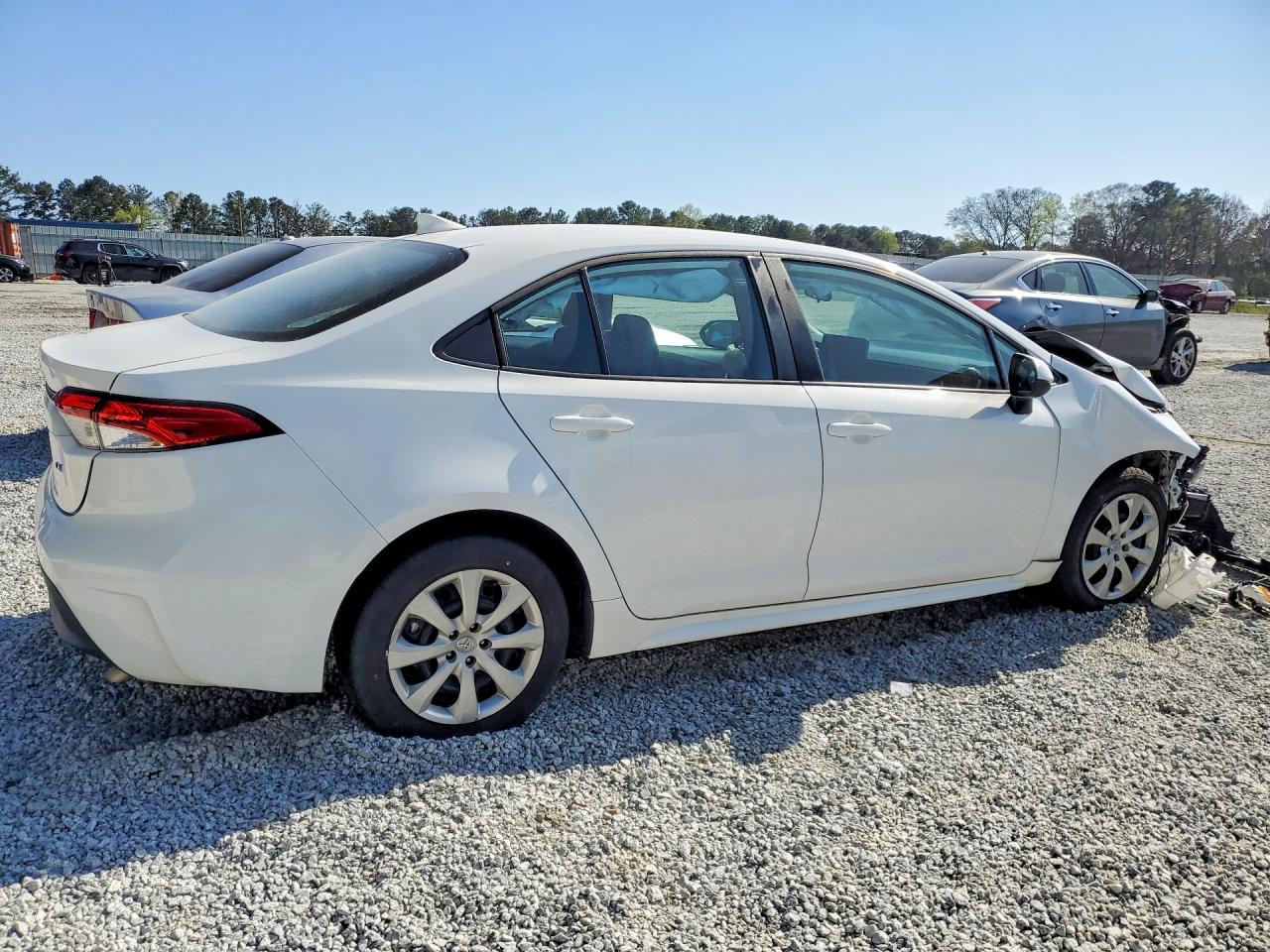 2023 TOYOTA COROLLA LE photo 5