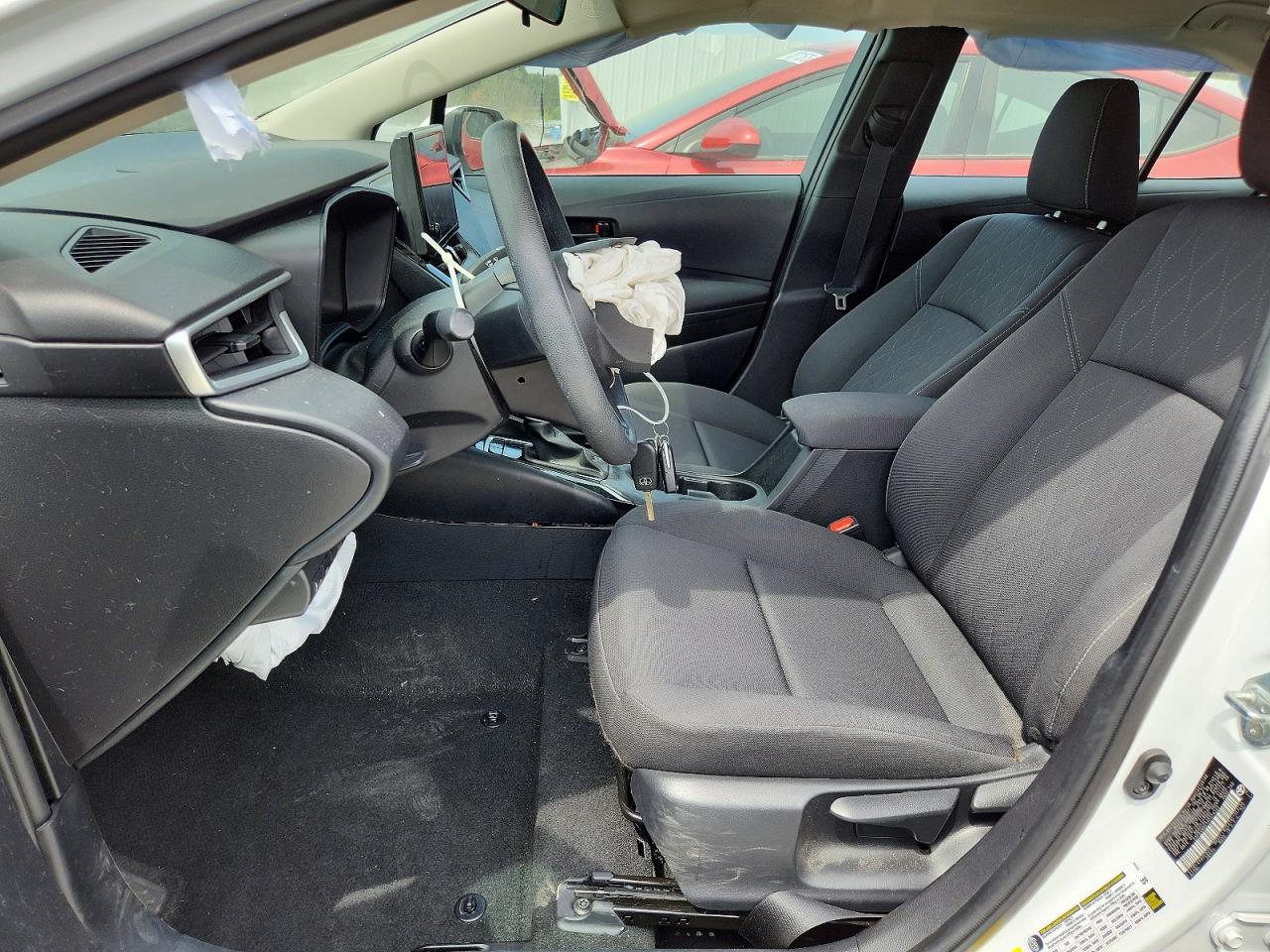 2023 TOYOTA COROLLA LE photo 13