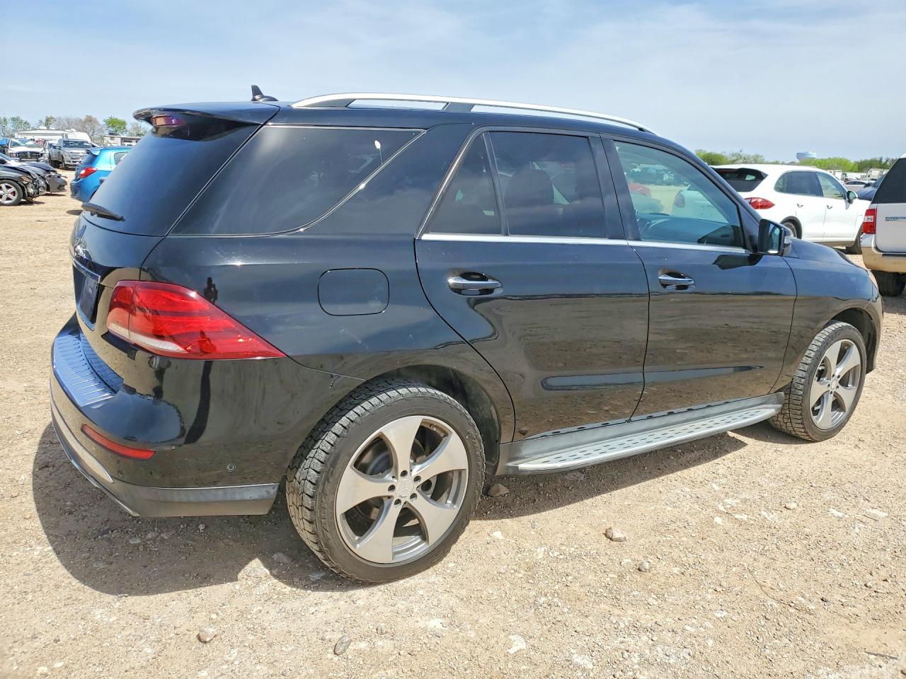 2016 MERCEDES-BENZ GLE 350 photo 3