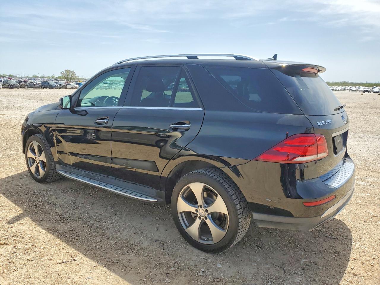 2016 MERCEDES-BENZ GLE 350 photo 2