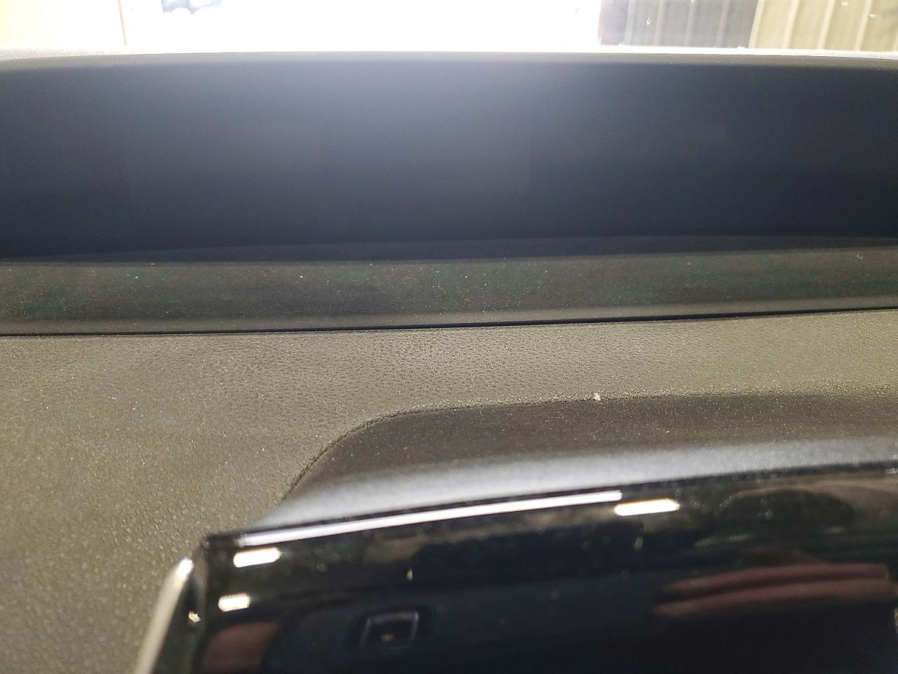 2019 TOYOTA PRIUS XLE AWD-E photo 9