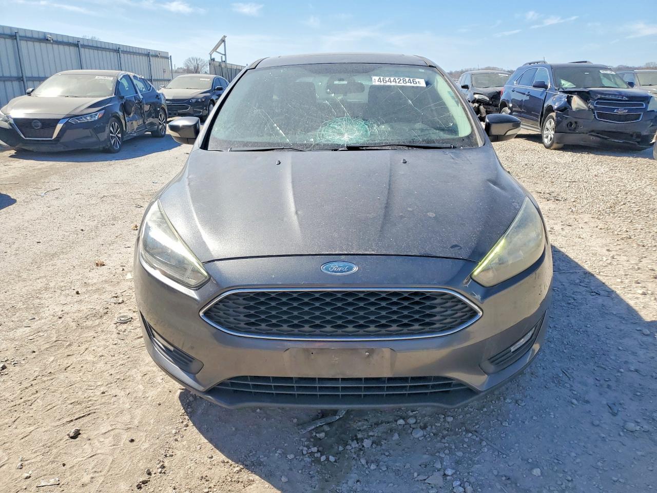2017 FORD FOCUS photo 5