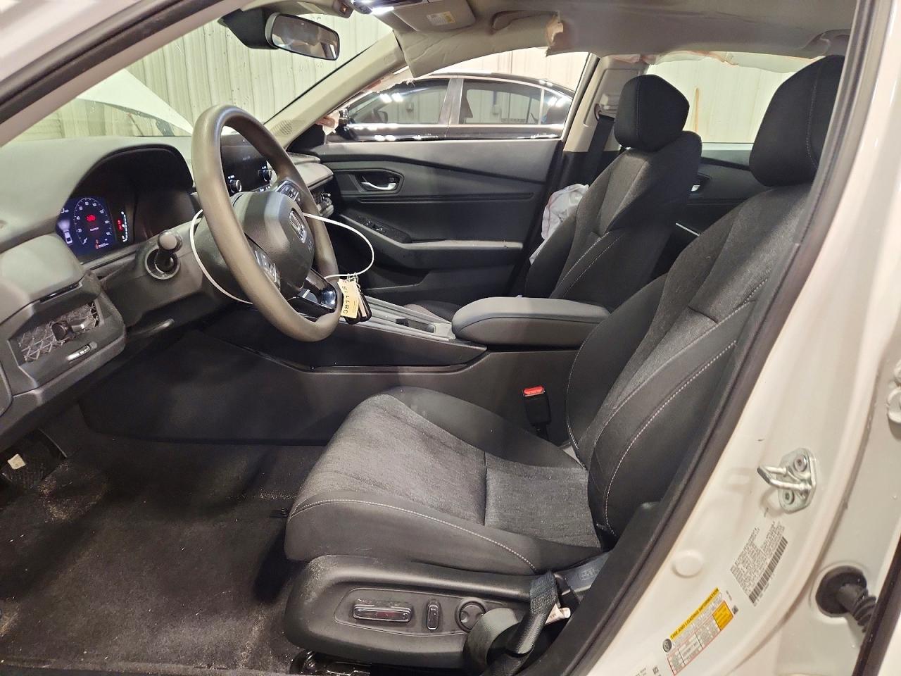 2024 HONDA ACCORD EX photo 19
