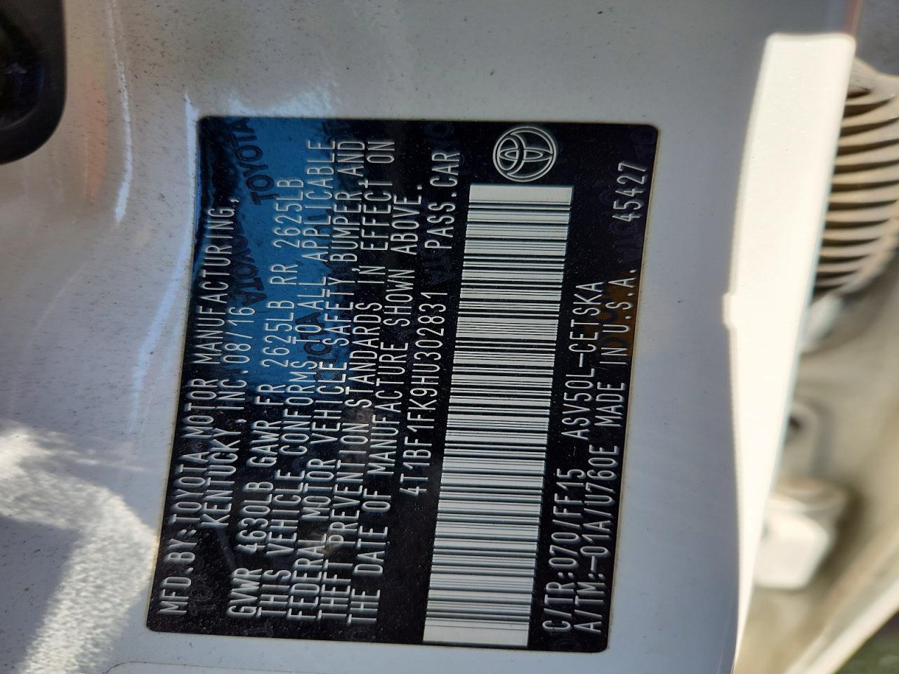 2017 TOYOTA CAMRY SE photo 13