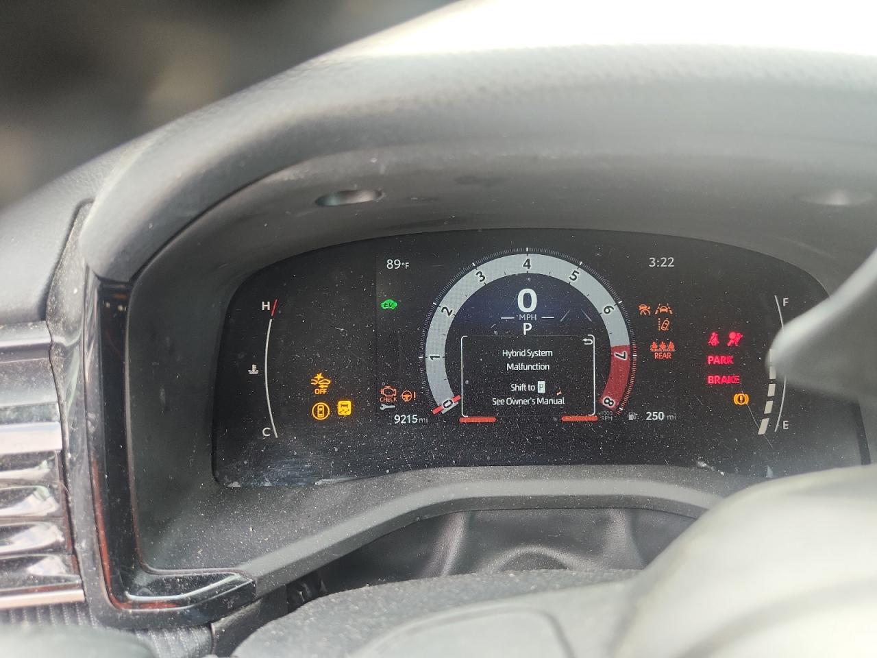 2025 TOYOTA CAMRY SE photo 25